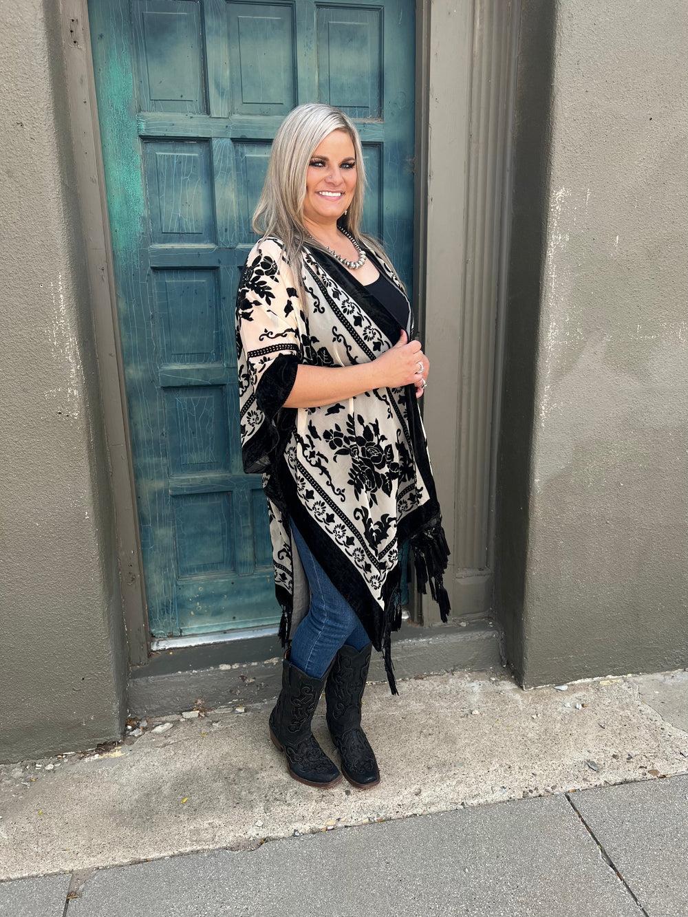 Velvet Sands Kimono* Product Image