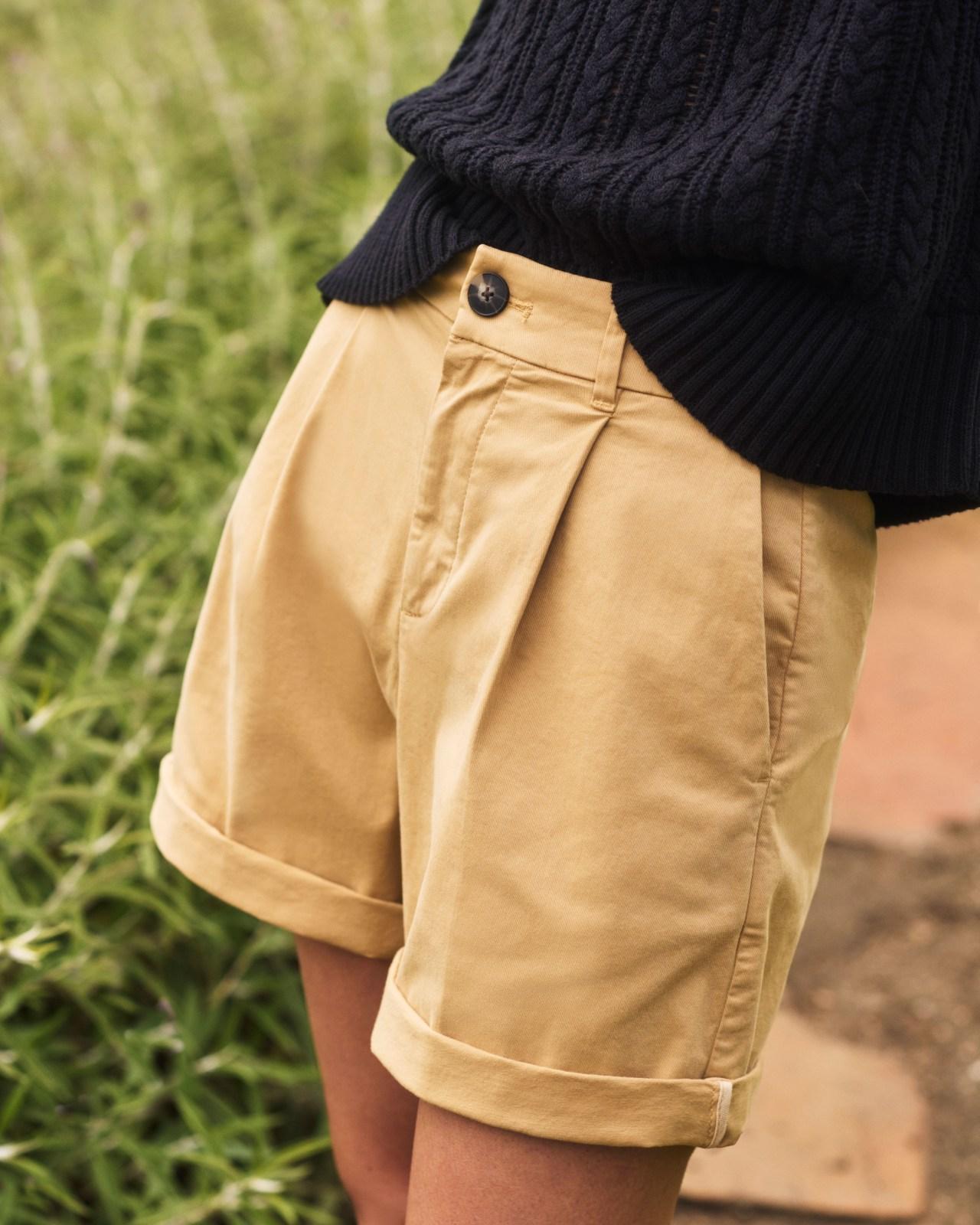 The Pleated Chino Short Product Image