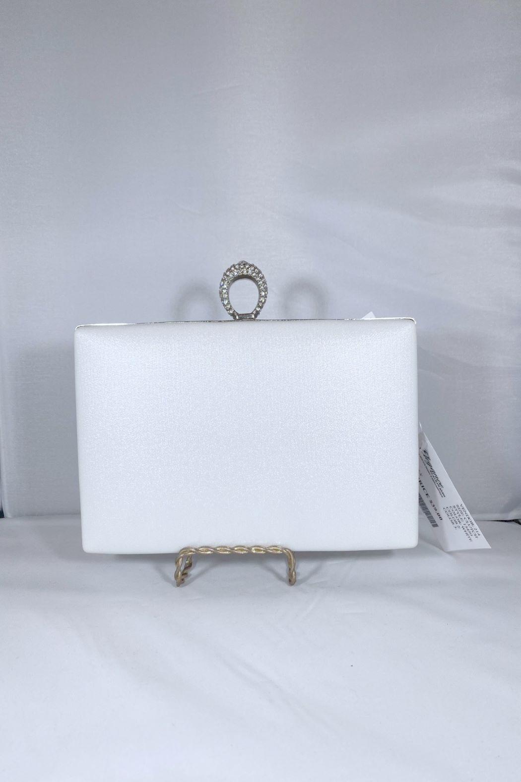 Ring Finger Clutch Product Image