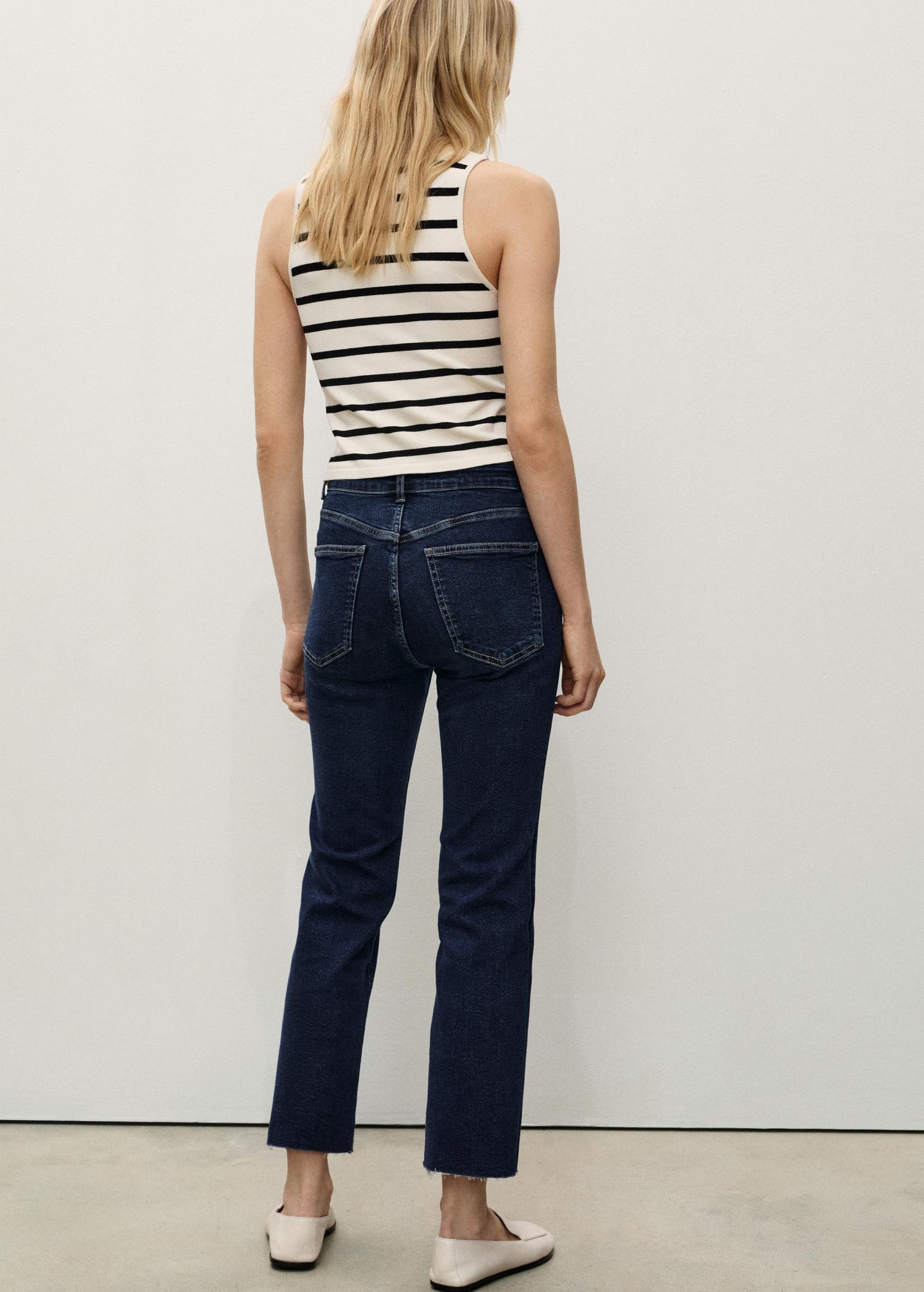 Sienna flared cropped jeans - Women | MANGO USA Product Image