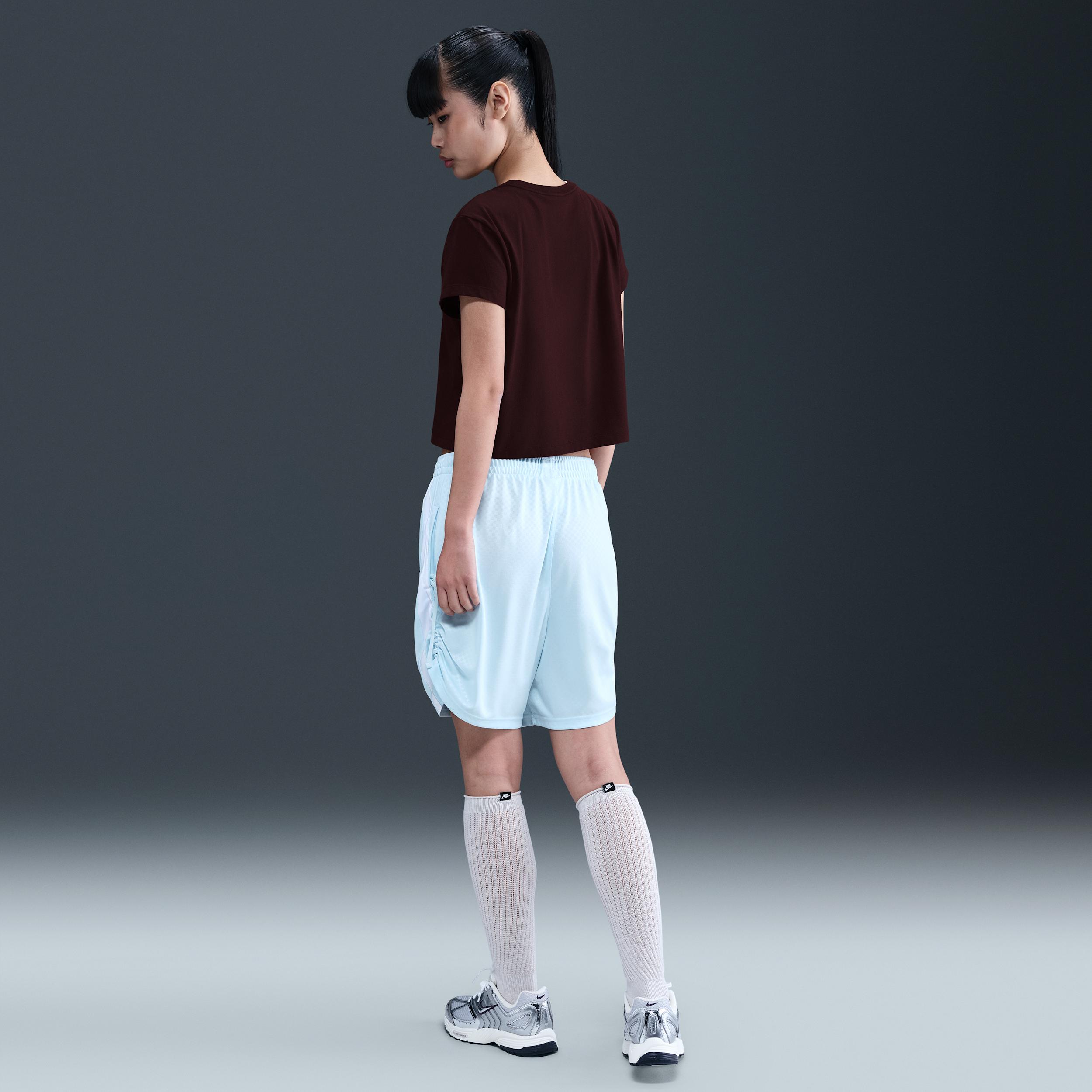 Womens Nike Sportswear Short-Sleeve Graphic T-Shirt | HV5002-652 Product Image