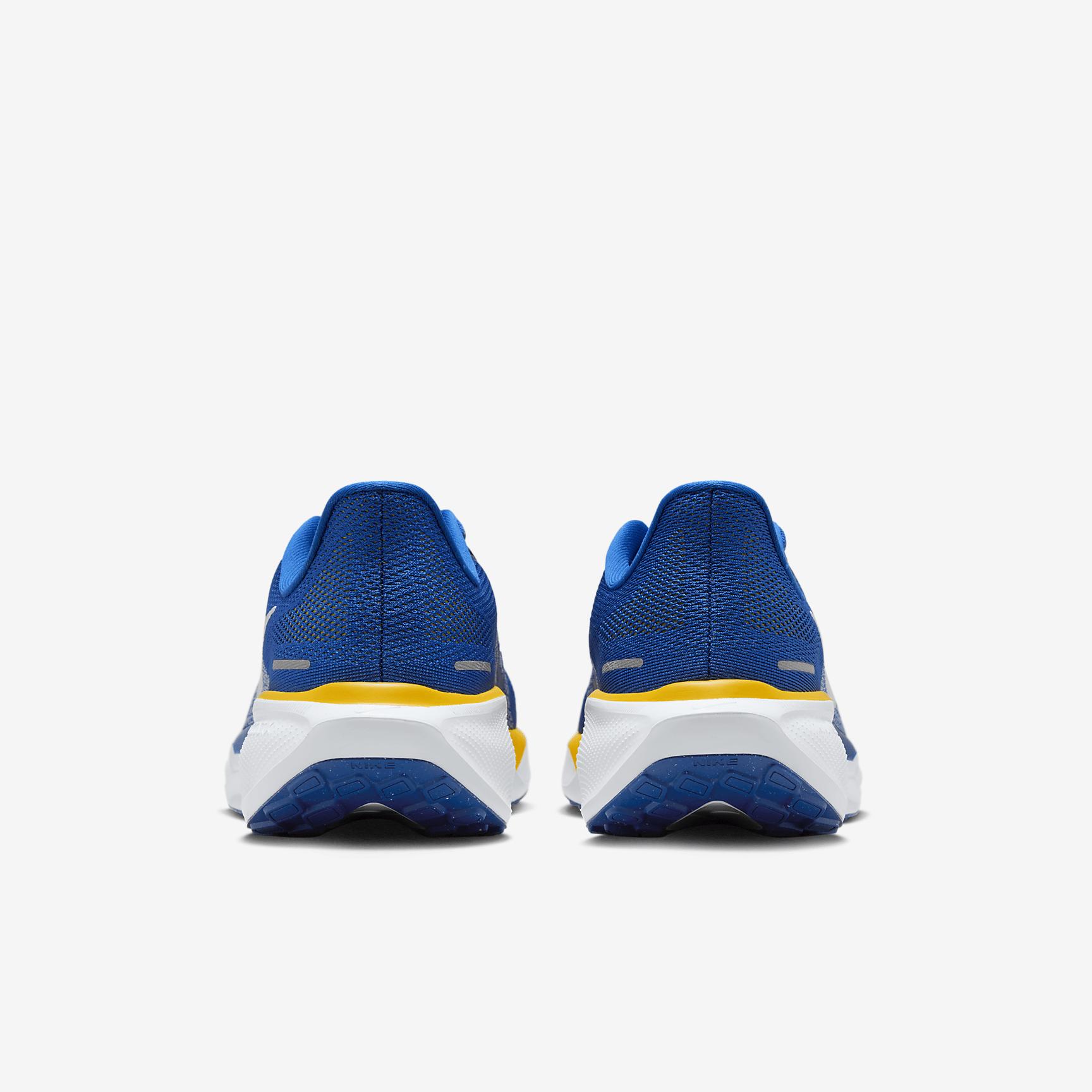 North Carolina A&T Pegasus 41 Men's Nike College Road Running Shoes Product Image