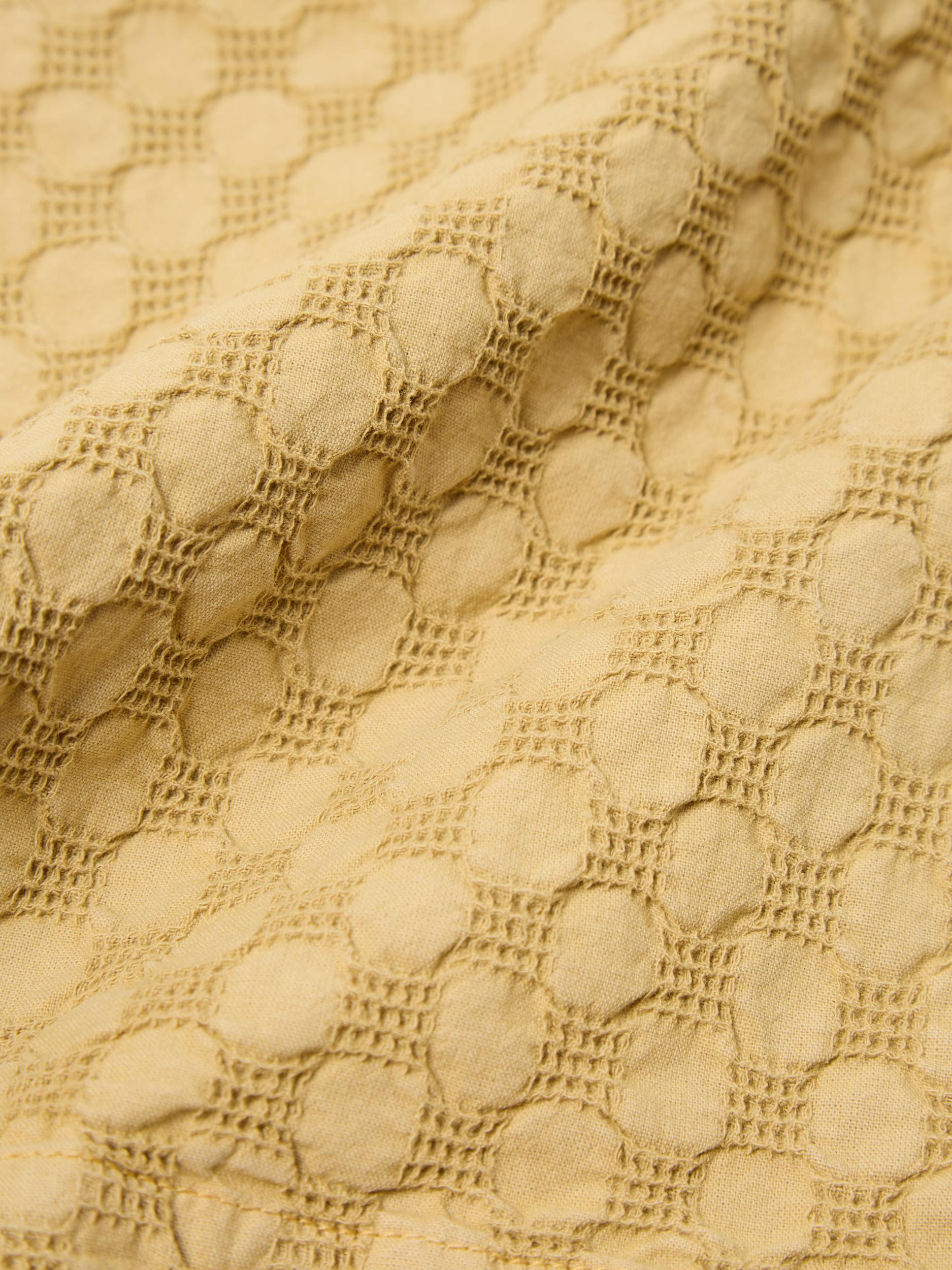 Camel Dot Waffle Pleated Track Short Product Image