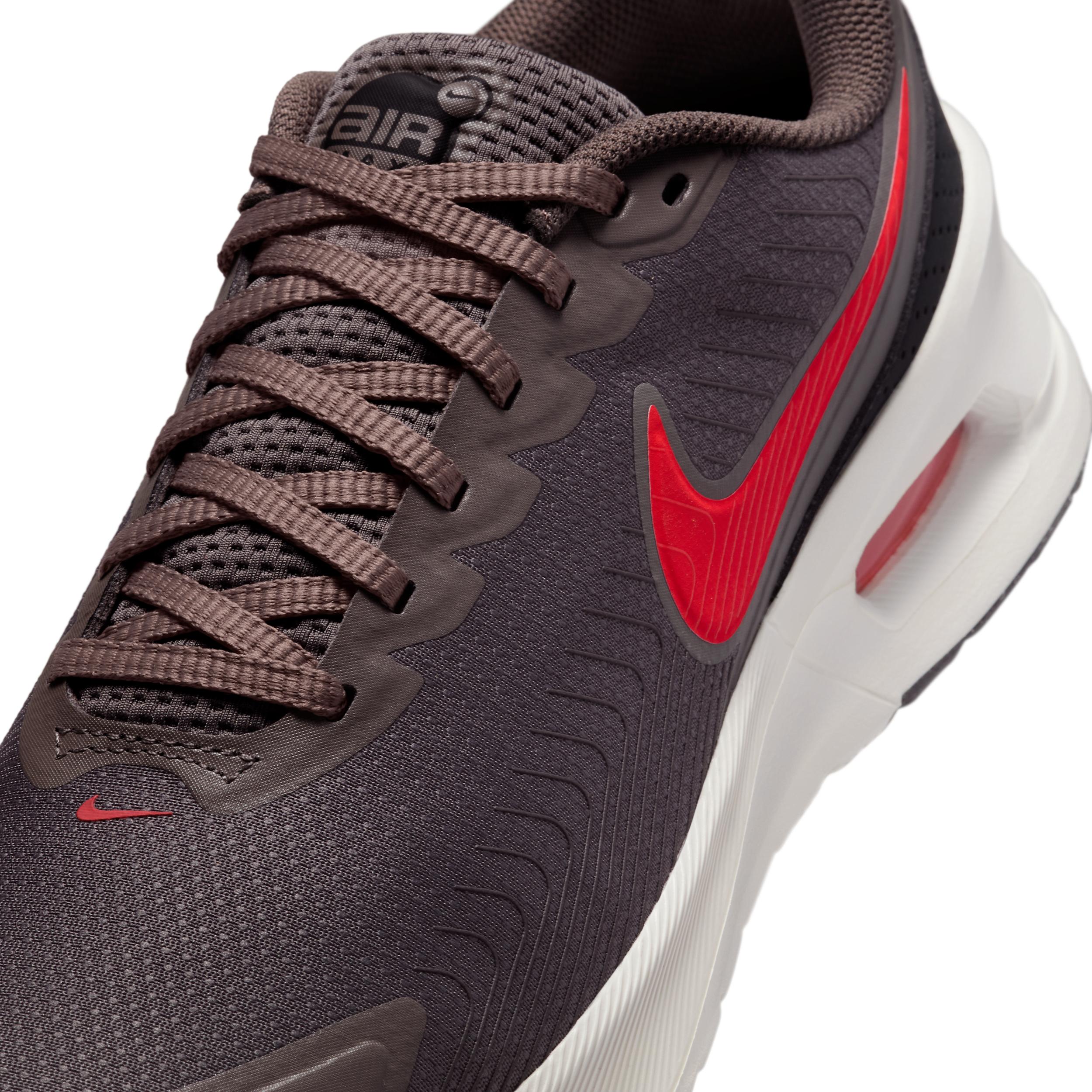 Nike Air Max Nuaxis Men's Shoes Product Image