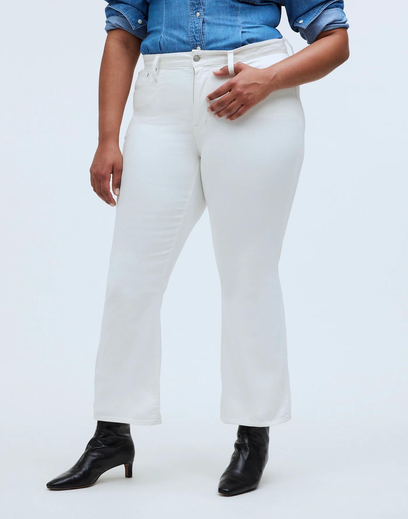 Plus Curvy Kick Out Crop Jeans in Pure White Product Image