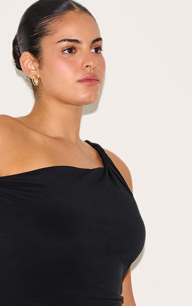 Plus Black Off Shoulder Twisted Maxi Dress Product Image