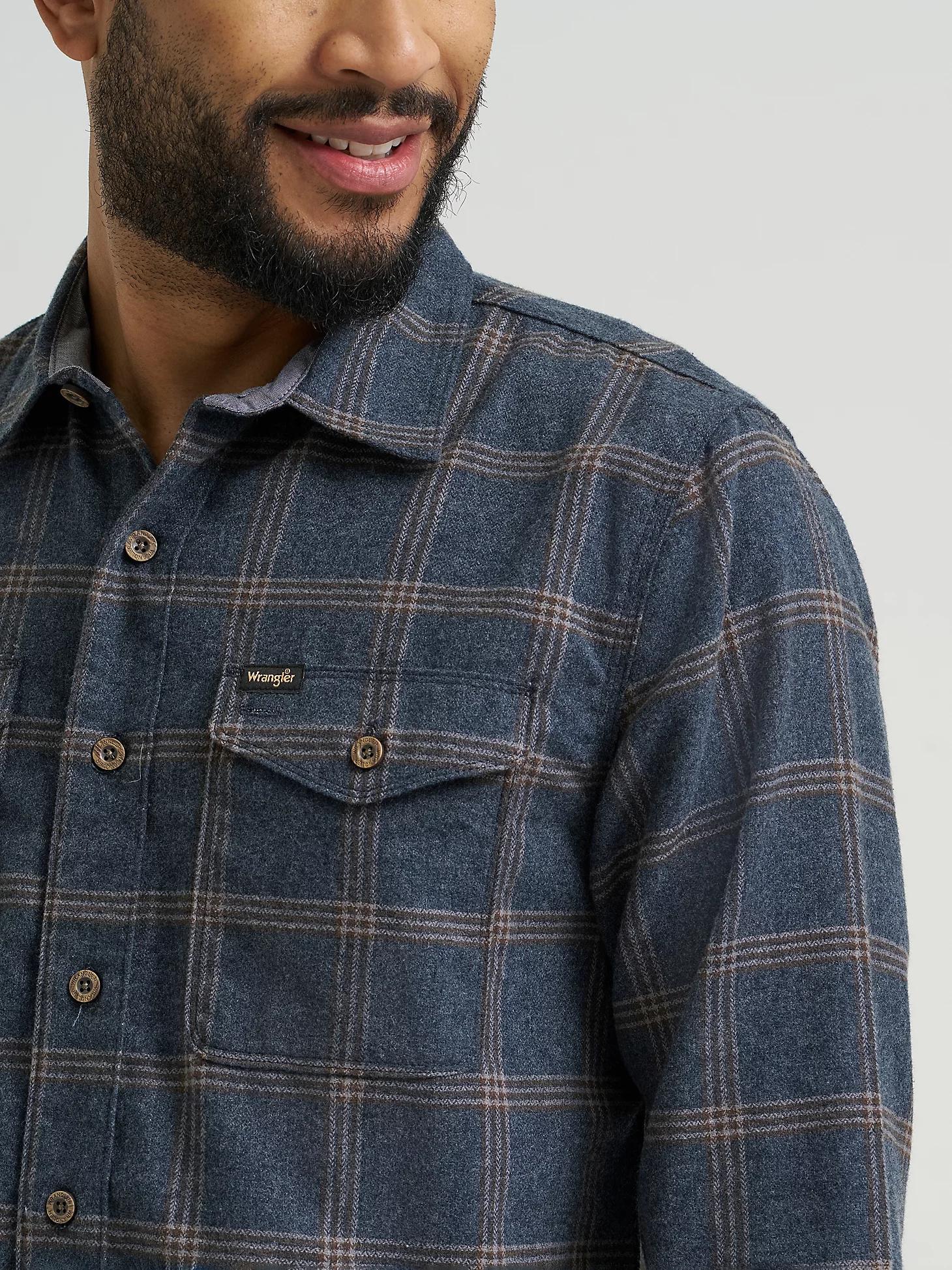 Men's Wrangler® Flannel Plaid Shirt in Dark Sapphire Product Image