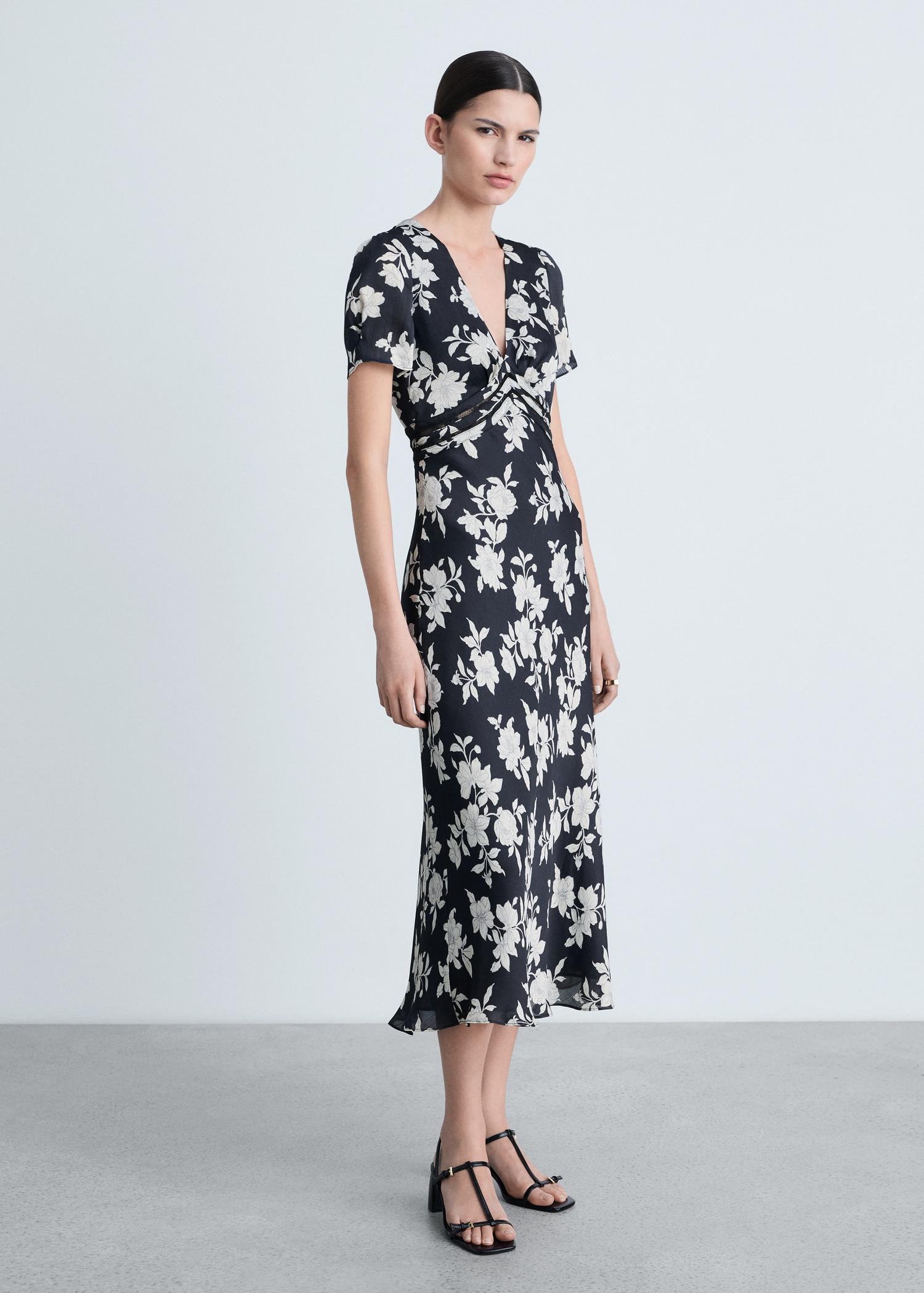 Floral-print flared dress - Women | MANGO USA Product Image