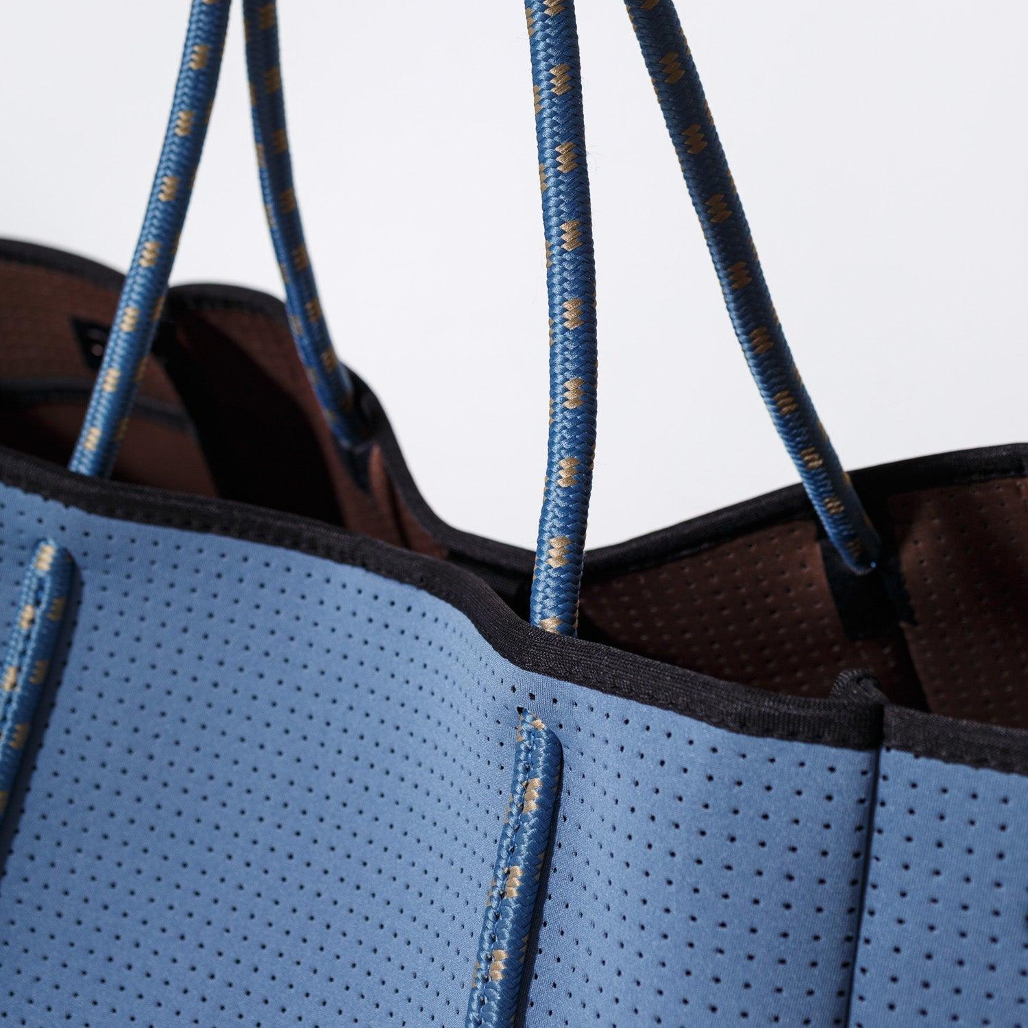 EVERYDAY TOTE STORMY BLUE Product Image