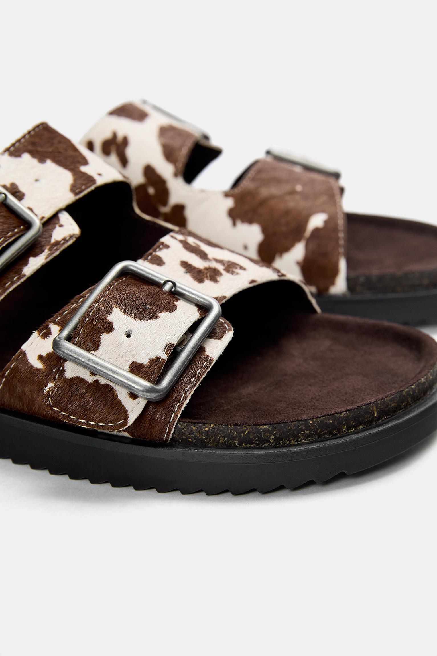 Cow leather buckle sandals Product Image