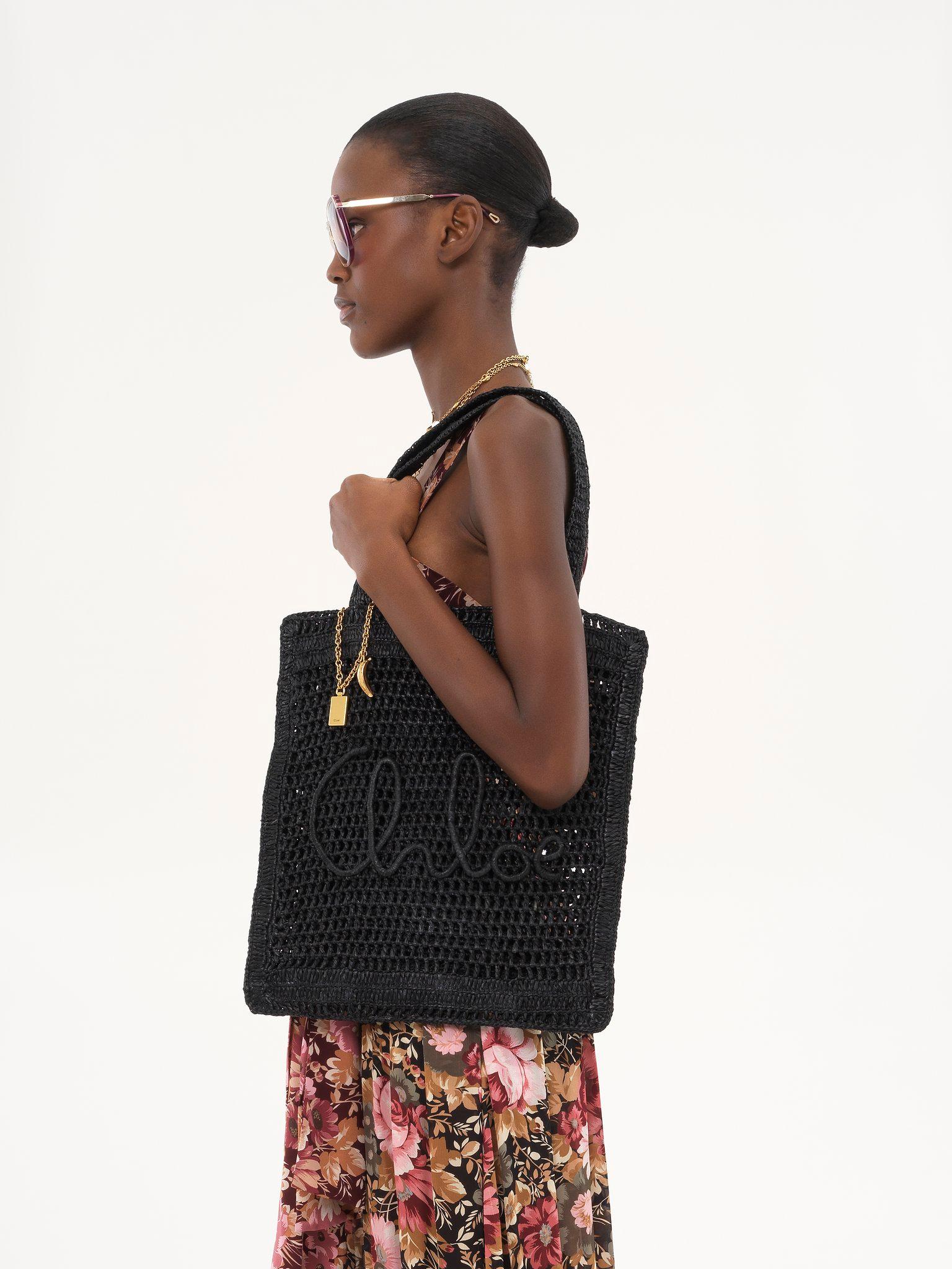 Summer Banana tote bag in raffia Product Image