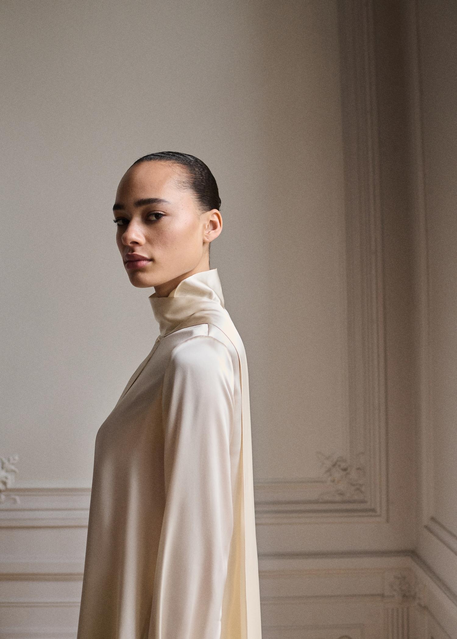 Cape-style silk dress with bow neck - Women | MANGO USA Product Image