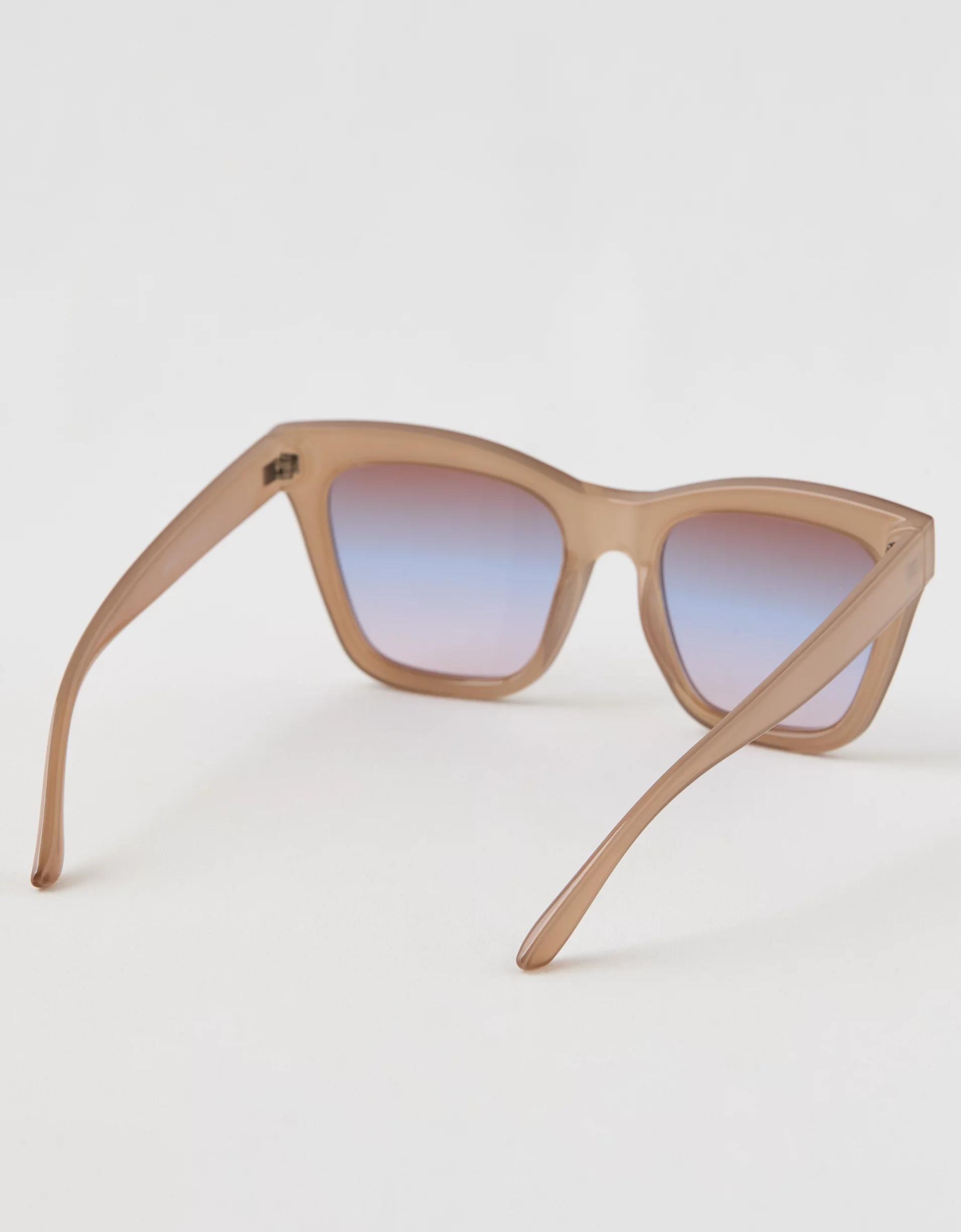 Aerie Dream On Sunglasses Product Image
