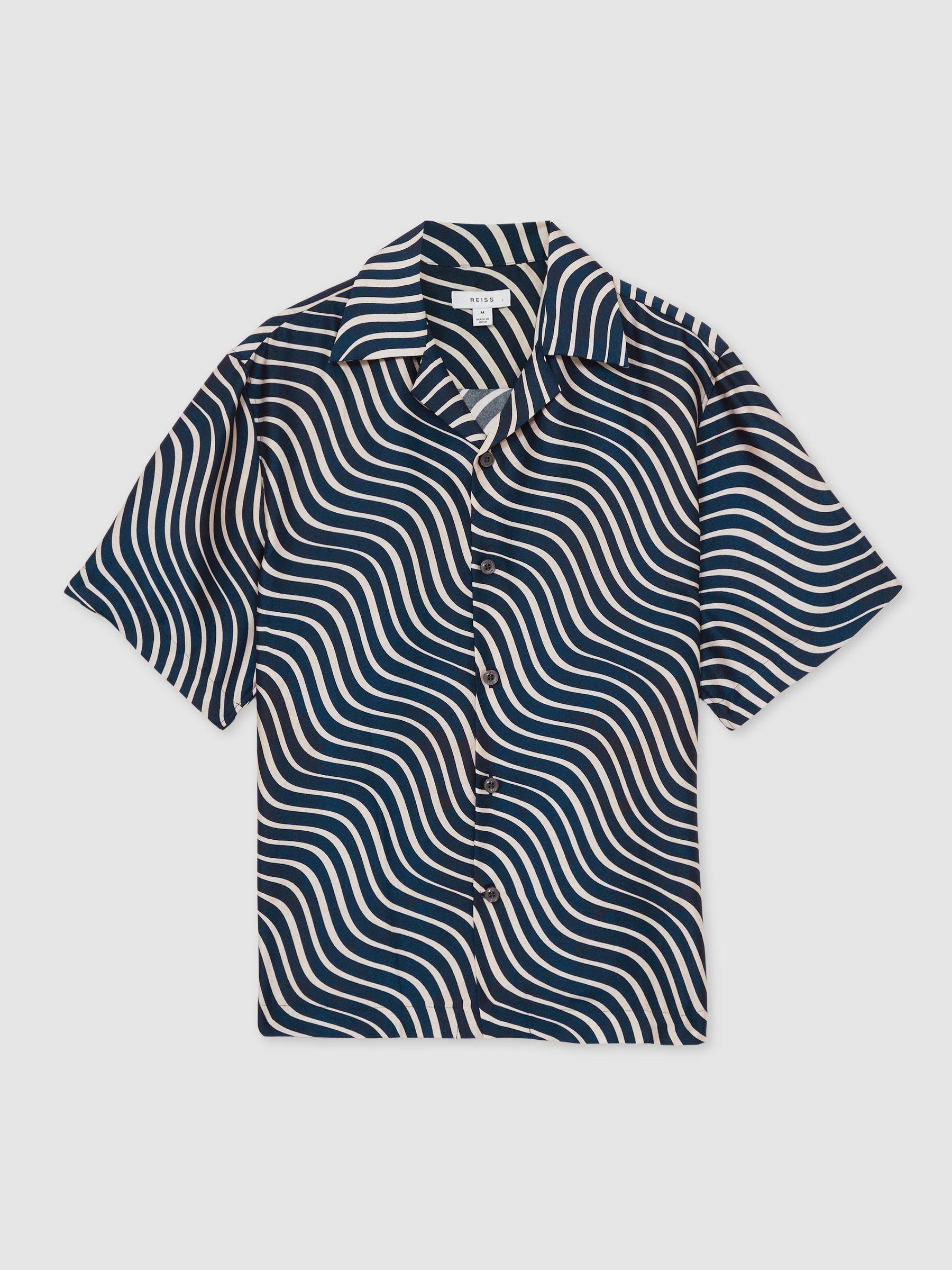 Wave-Print Cuban-Collar Shirt in Navy/ Off White Product Image