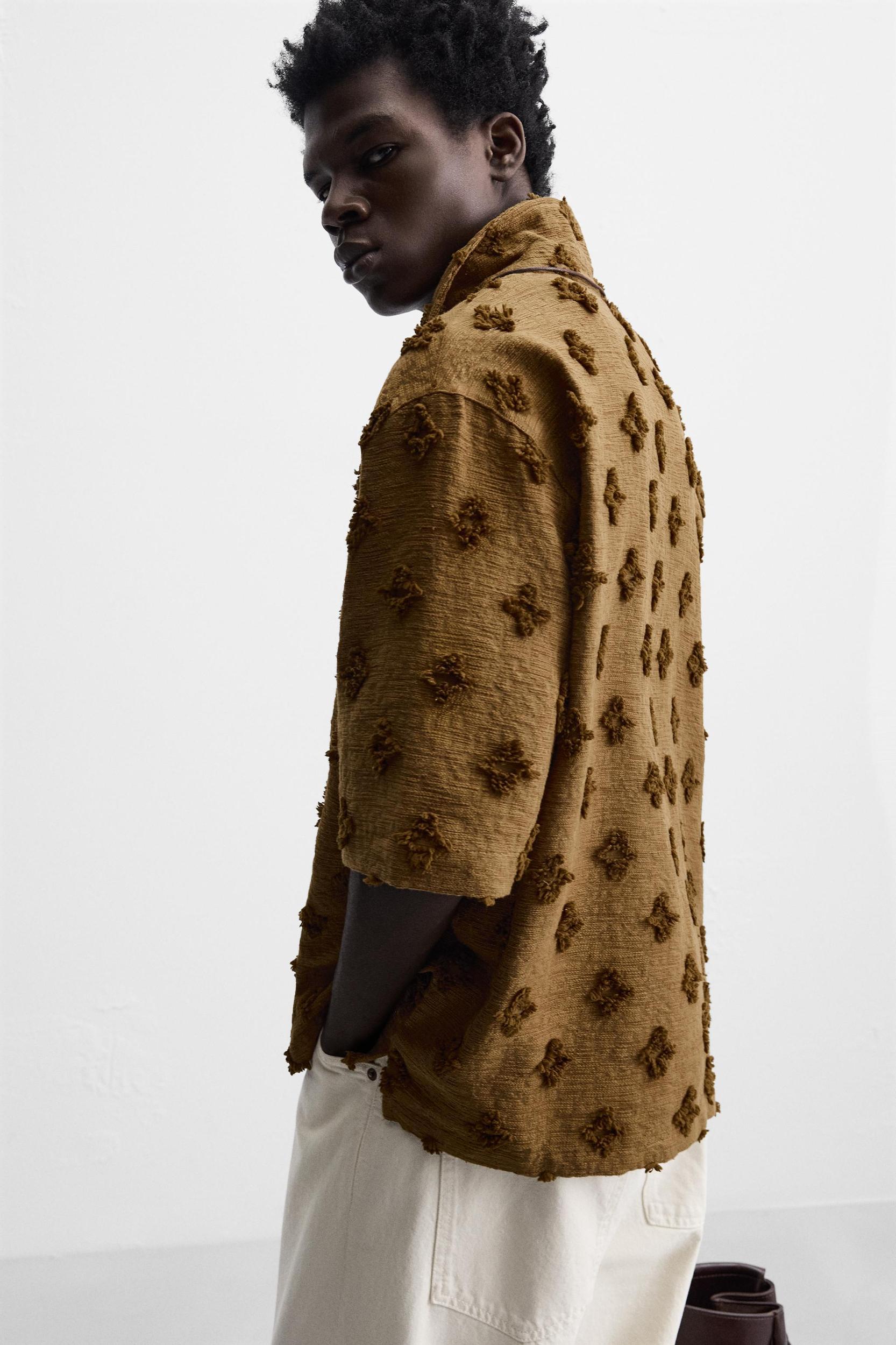 TEXTURED JACQUARD SHIRT Product Image