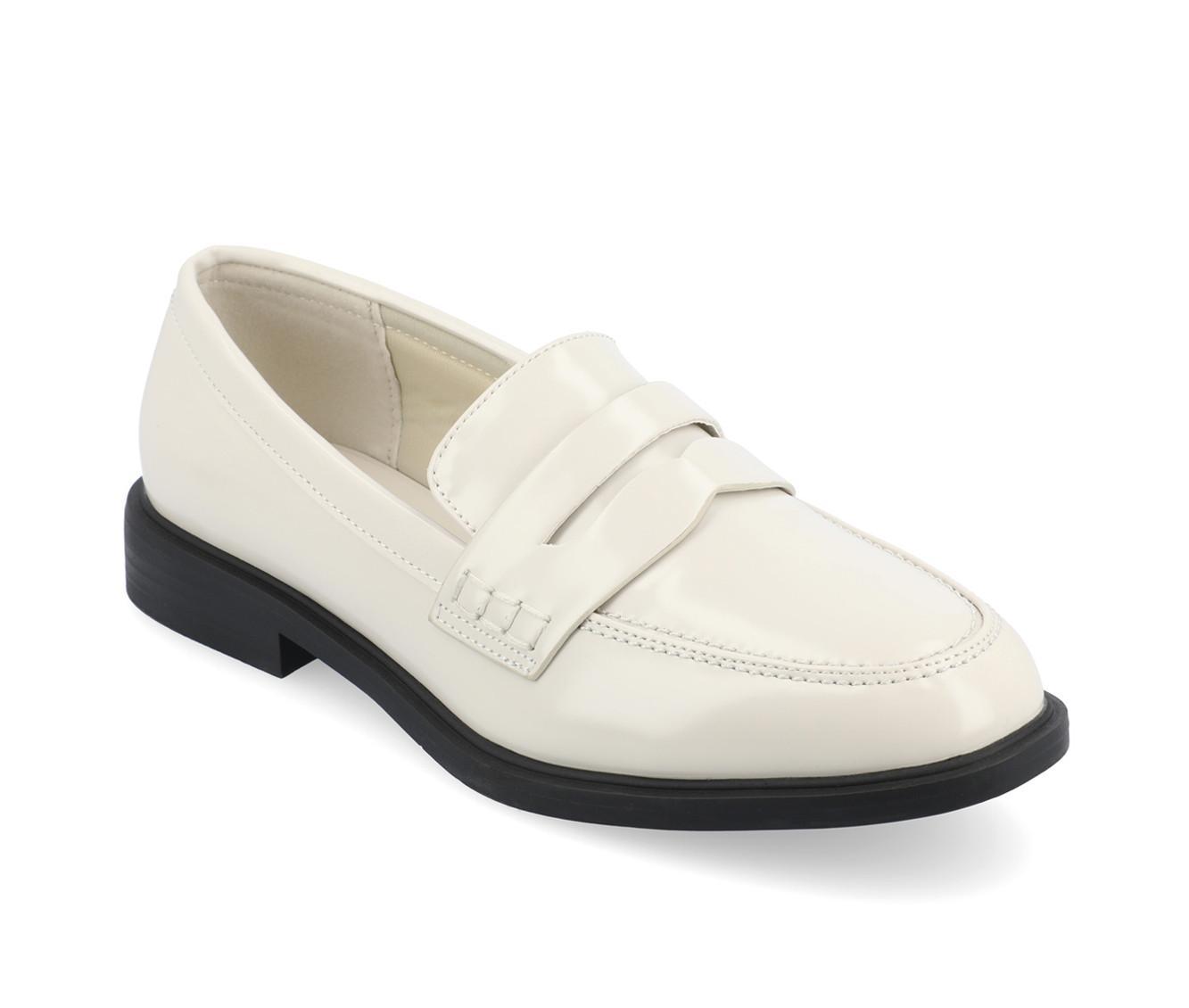 Women's Journee Collection Raichel Loafers Product Image