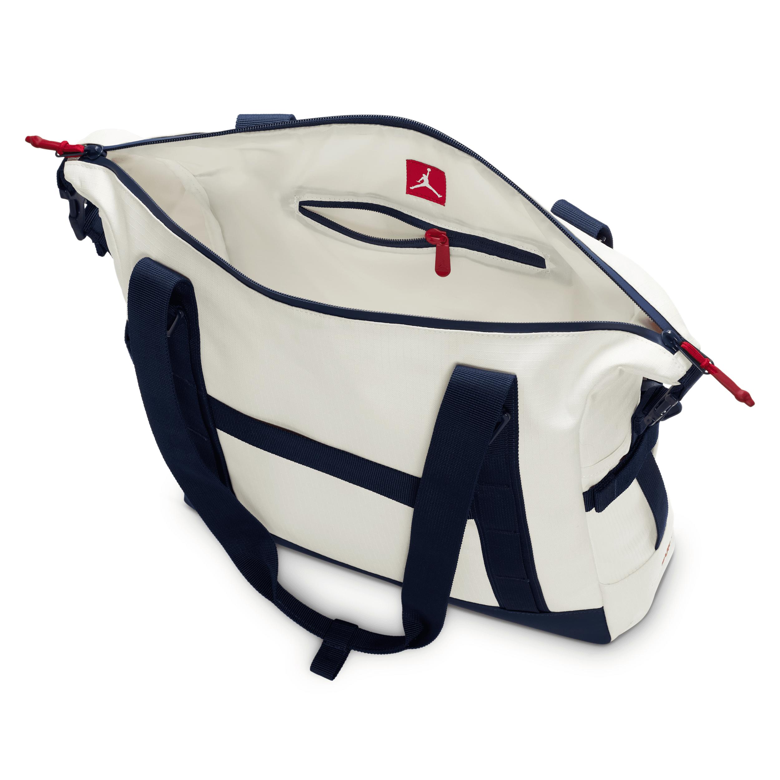 Jordan Tote Bag (40L) Product Image