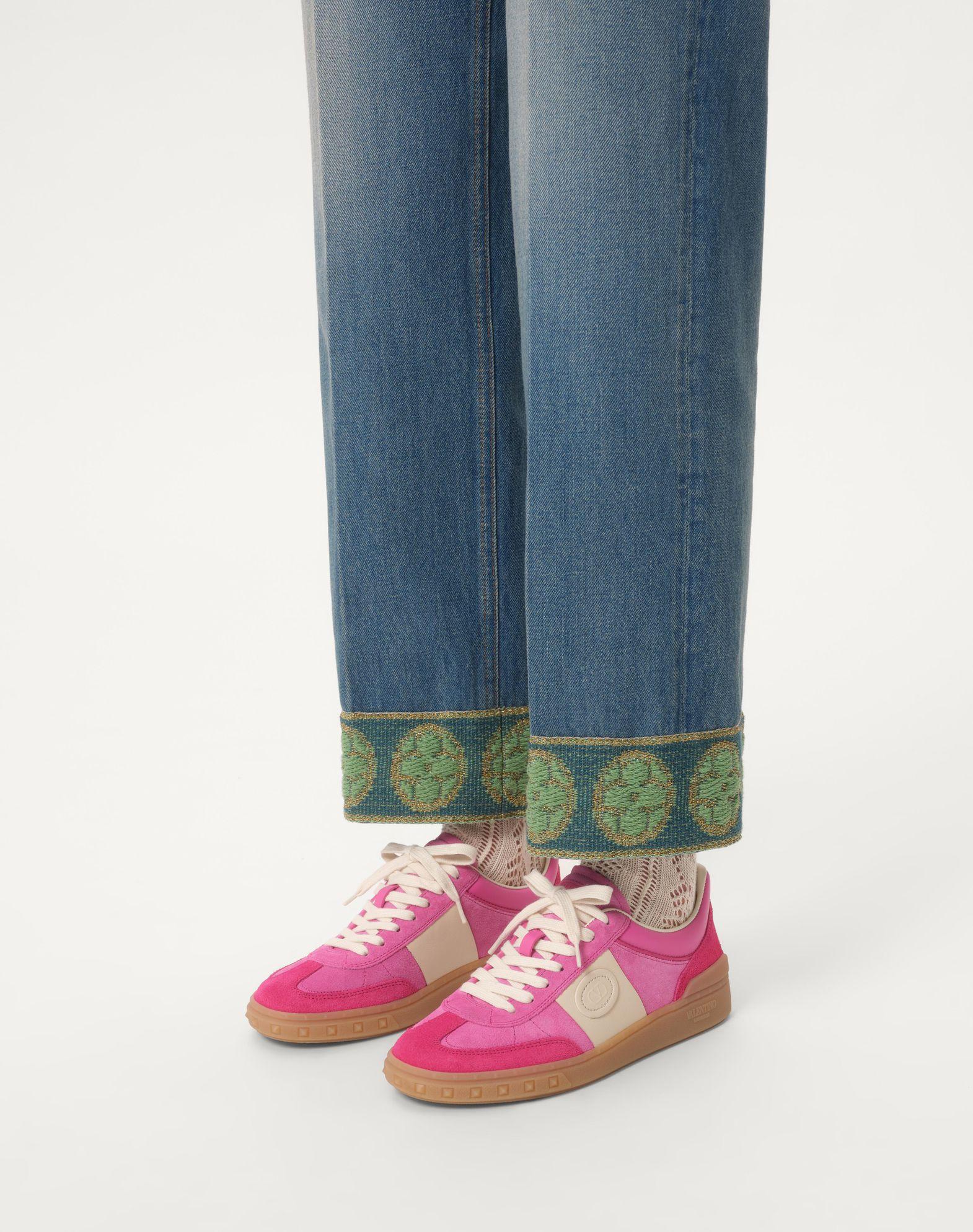 Upvillage Crosta Sneaker Product Image