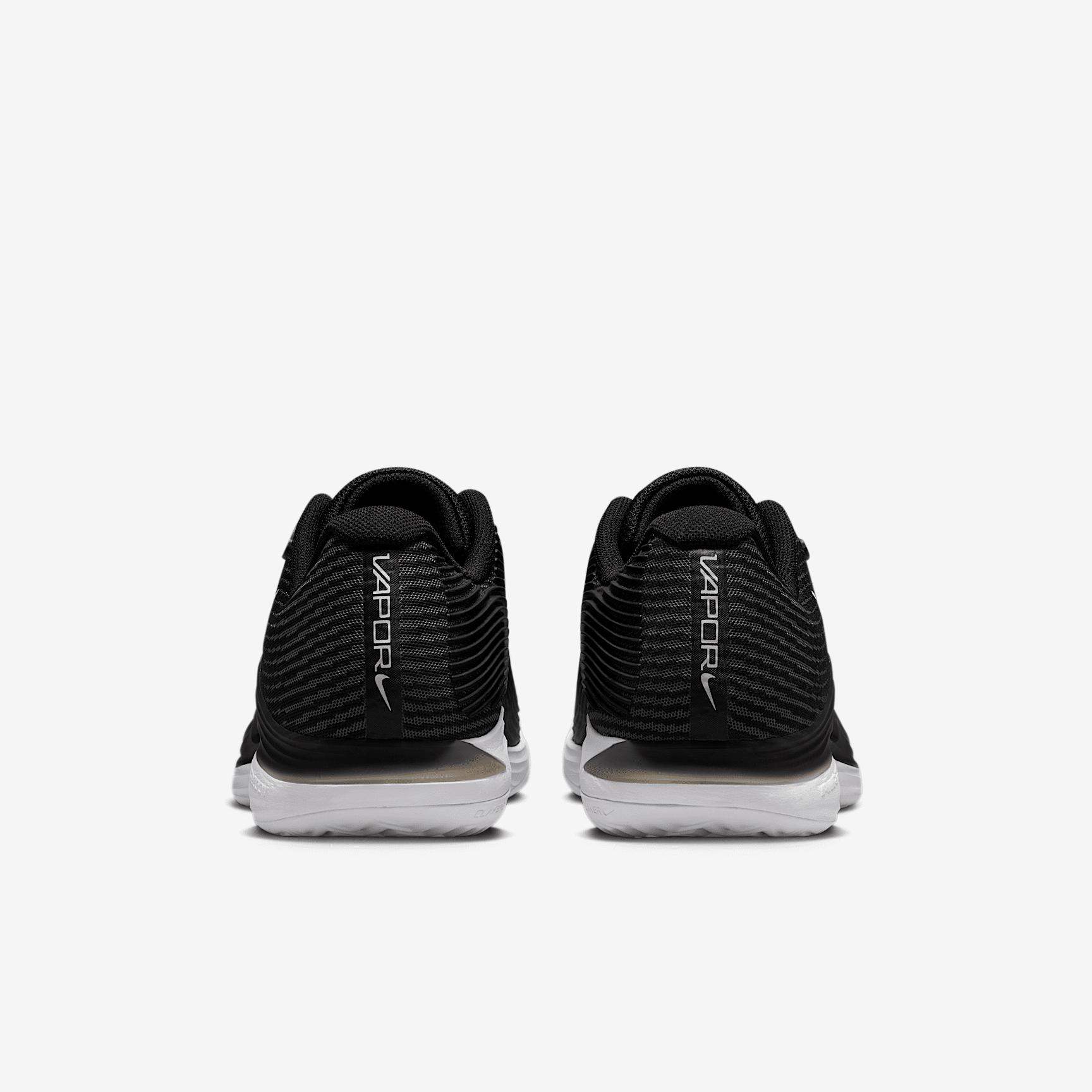 Nike Men's Vapor 12 Clay Court Tennis Shoes Product Image