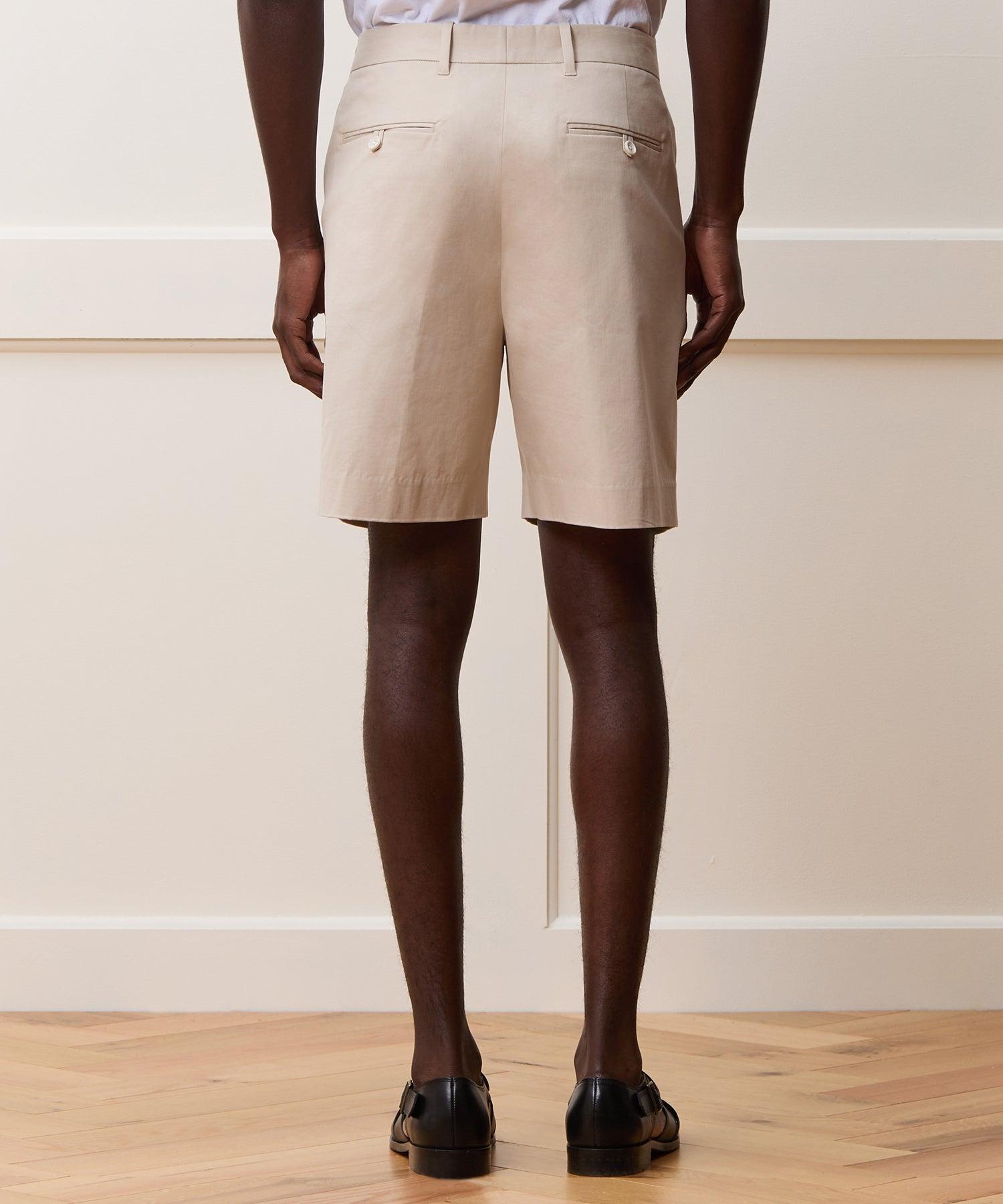 7" Pleated Tab Short Product Image