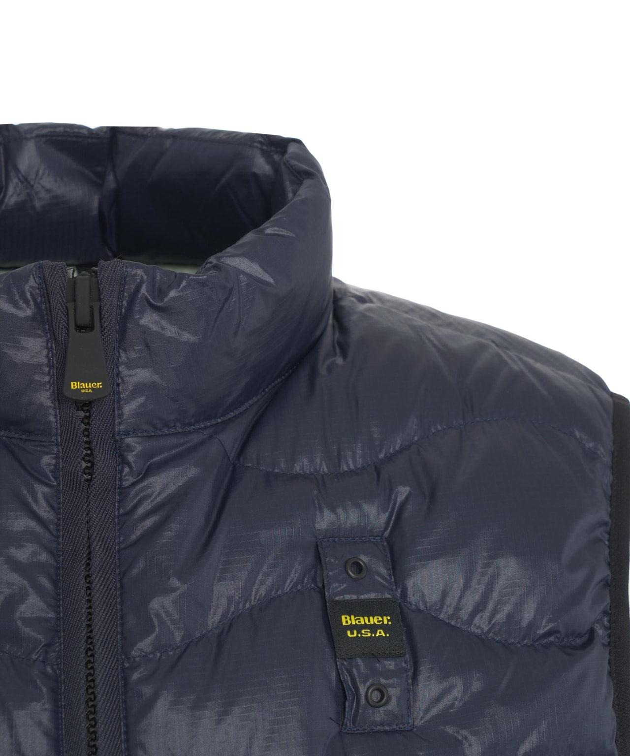 Quilted vest Product Image