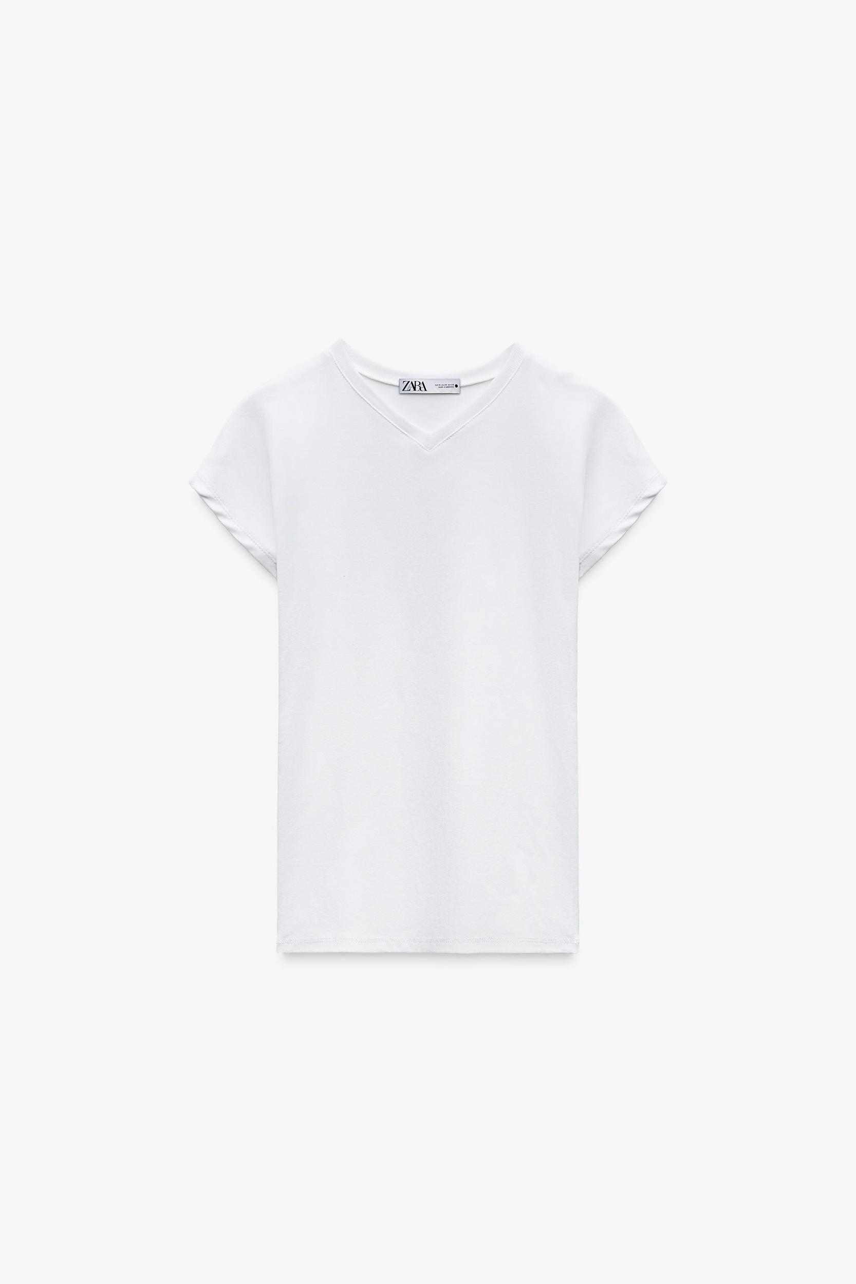 V-NECK TOP Product Image