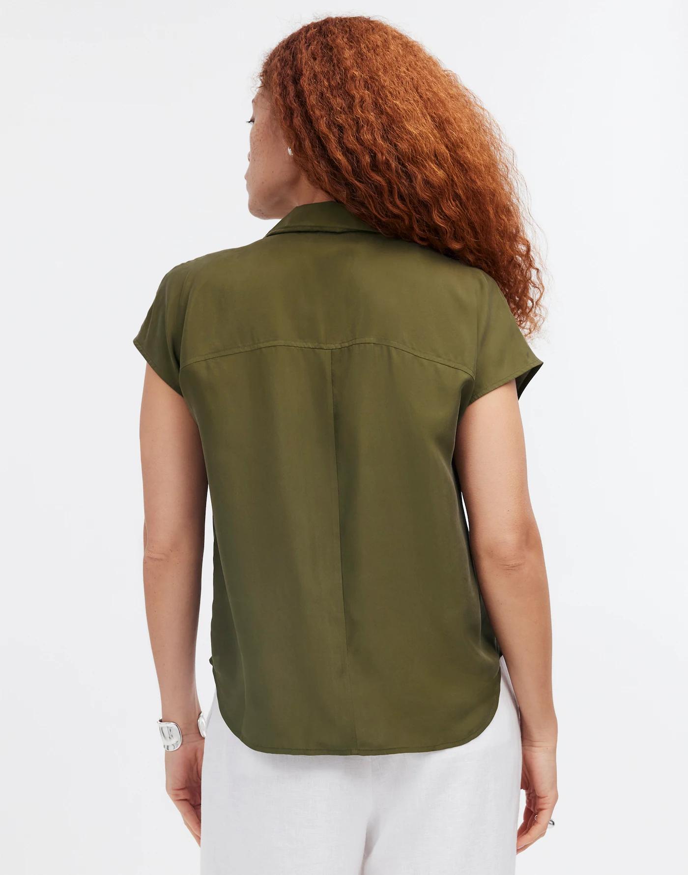 Silk Drapey Patch-Pocket Sleeveless Shirt Product Image