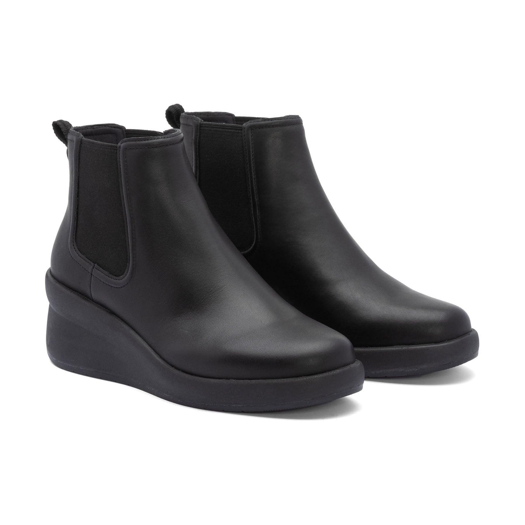 Passage Chelsea Metatarsal Female Product Image