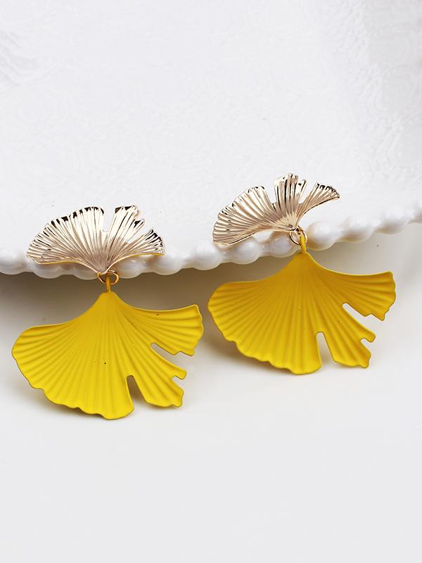 Geometric Leaves Shape Drop Earrings Product Image