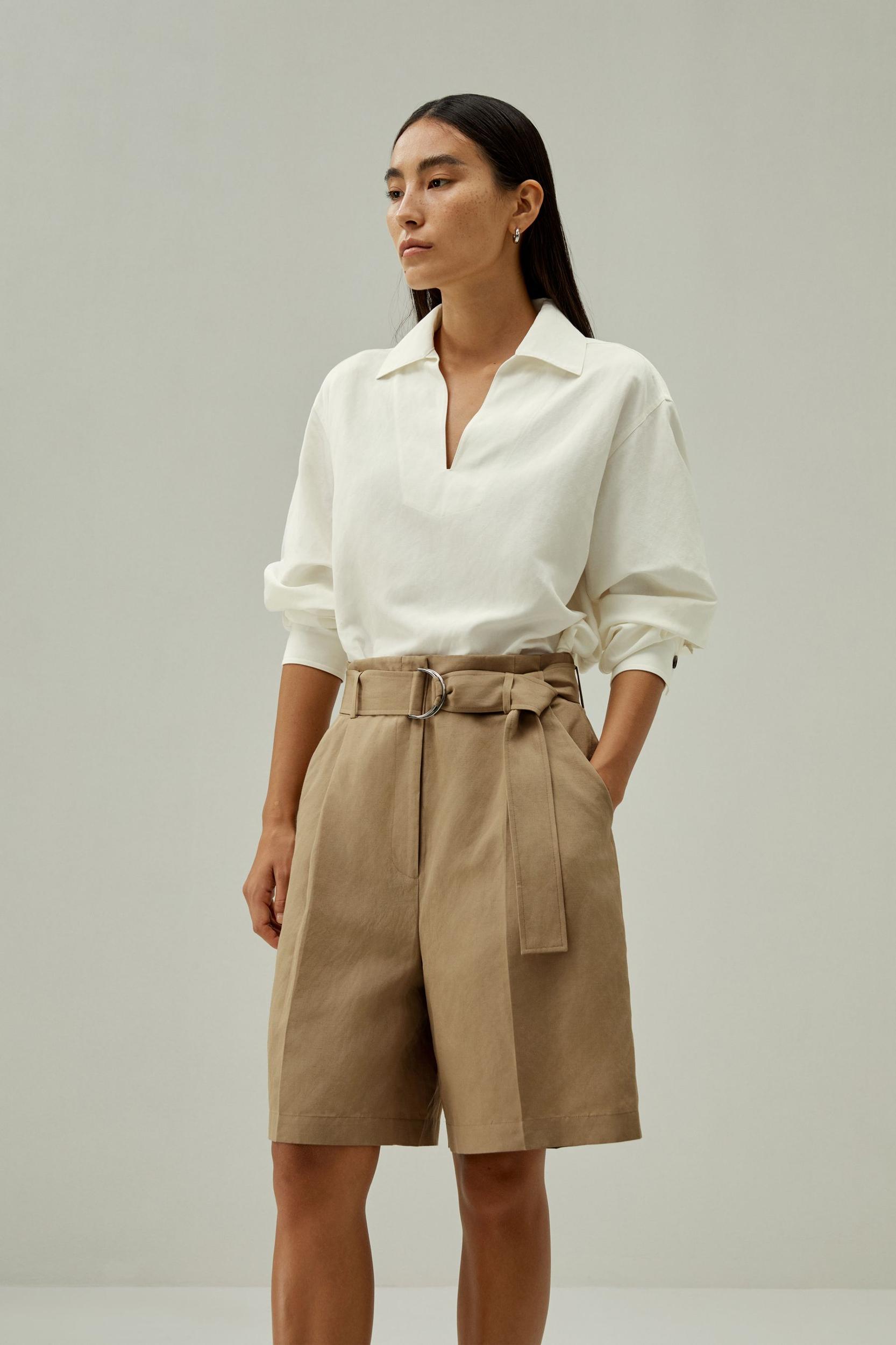 Chic Silk-Linen Blend Bermuda Shorts Product Image