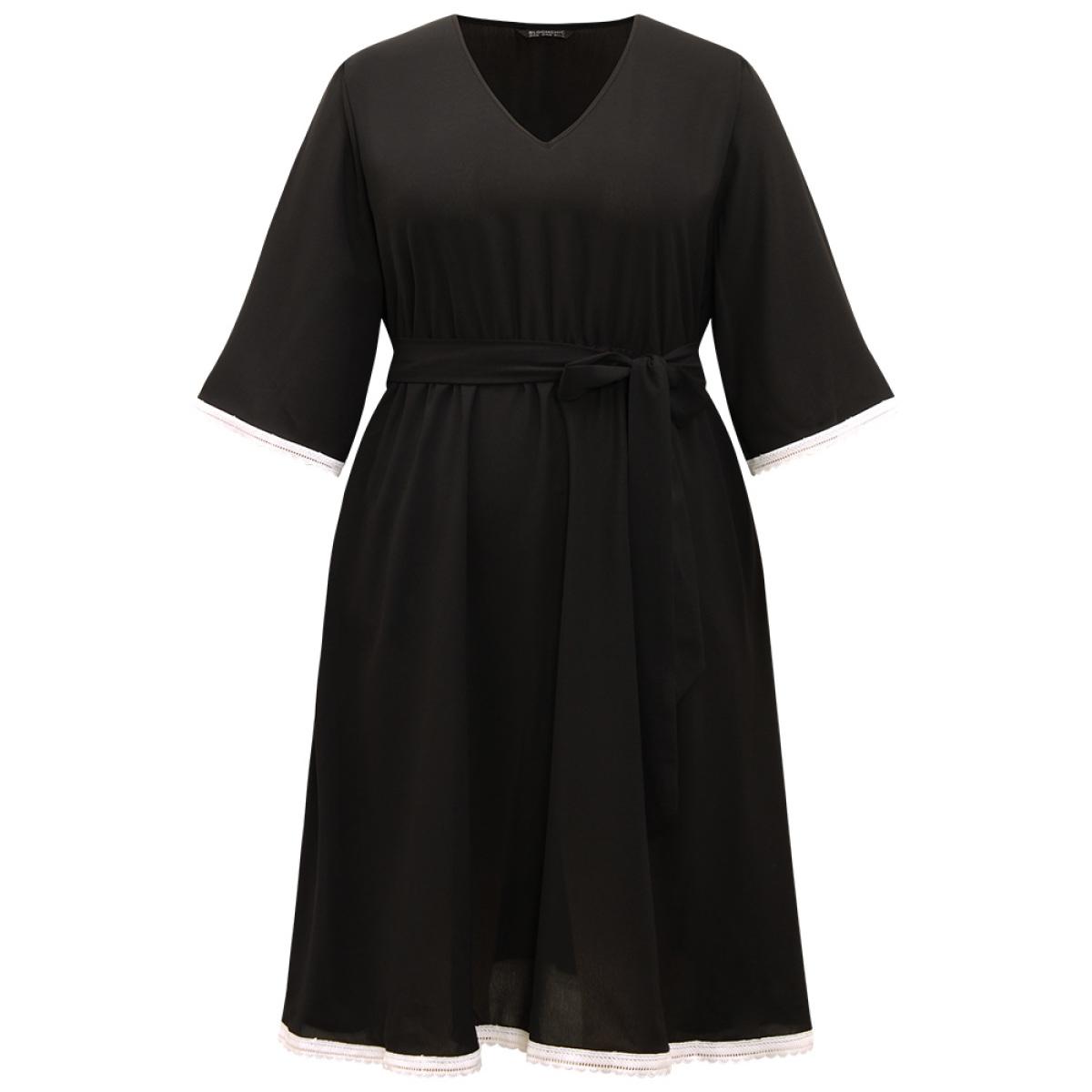 Plus Size V Neck Pocket Patchwork Contrast Belted Dress Black Women Elegant Plain V-neck Elbow-length sleeve Curvy Midi Dress BloomChic 14-16/1X Product Image