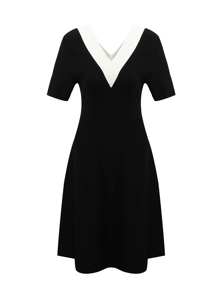 Contrast V-Neck Slim Knitted Women Midi Dress Product Image