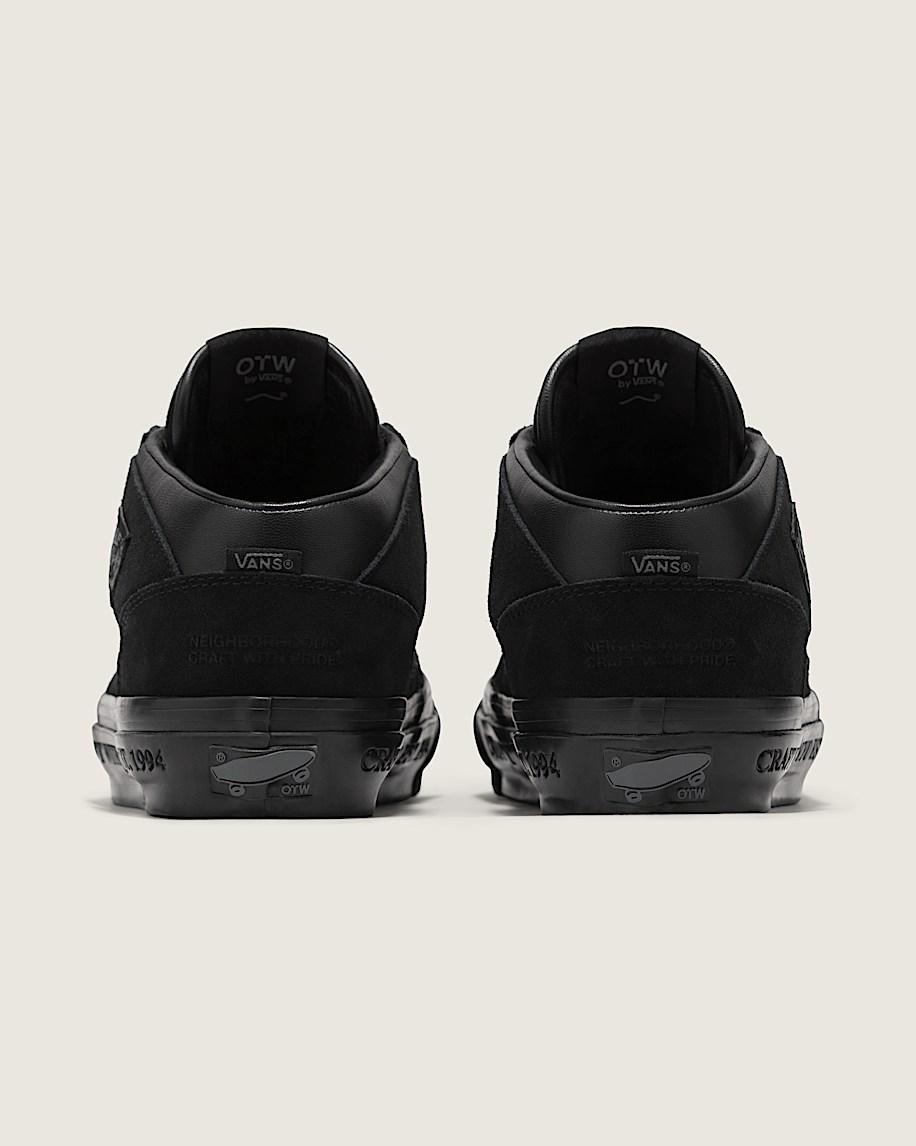 OTW by Vans X NEIGHBORHOOD Half Cab 33 in Black| Vans US Product Image
