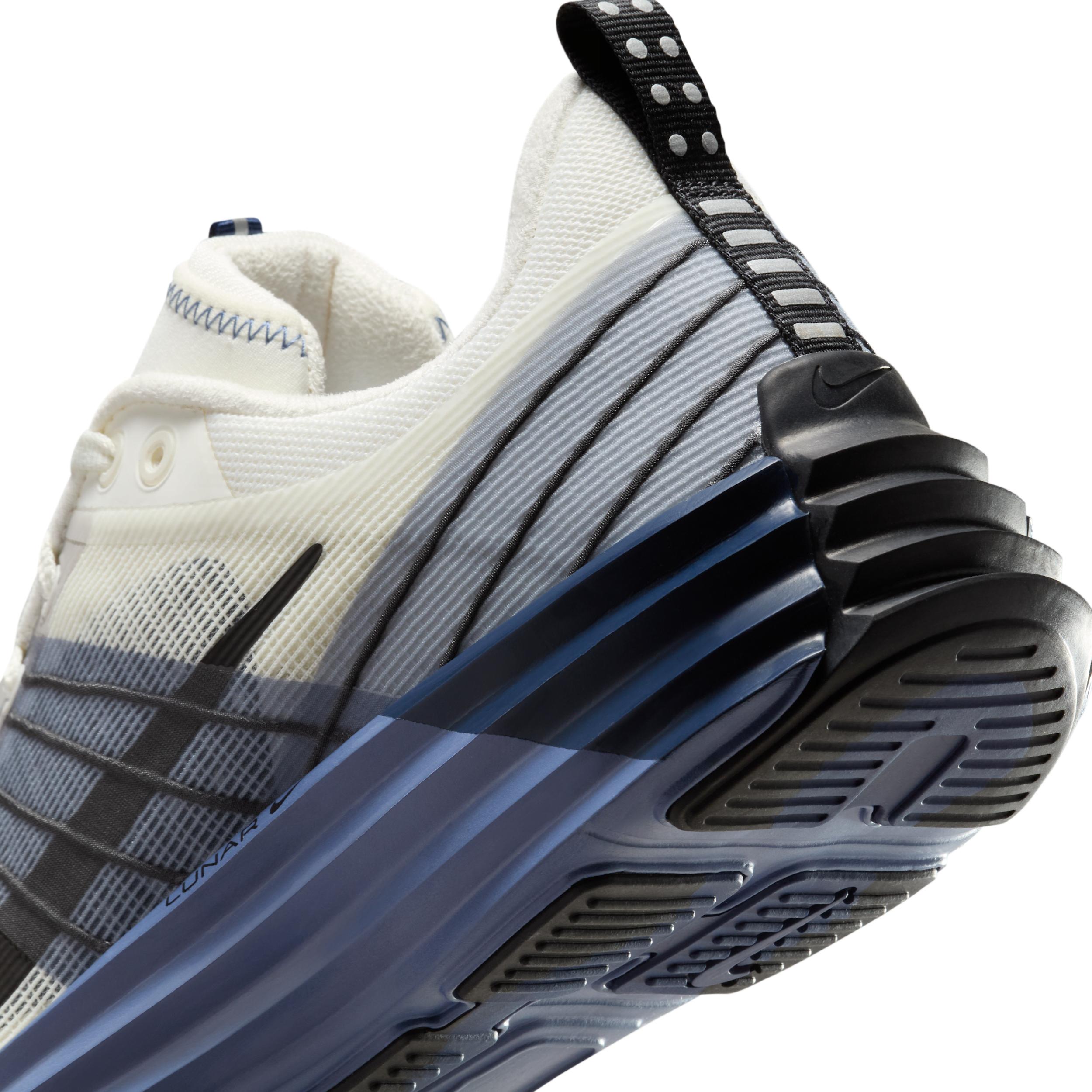 Nike Lunar Roam Men's Shoes Product Image