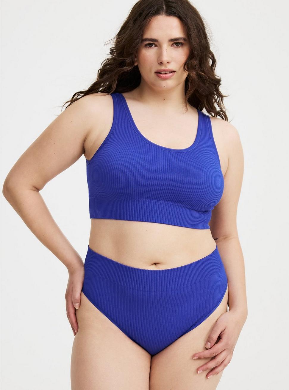 Seamless Ribbed High-Rise Thong Panty Product Image