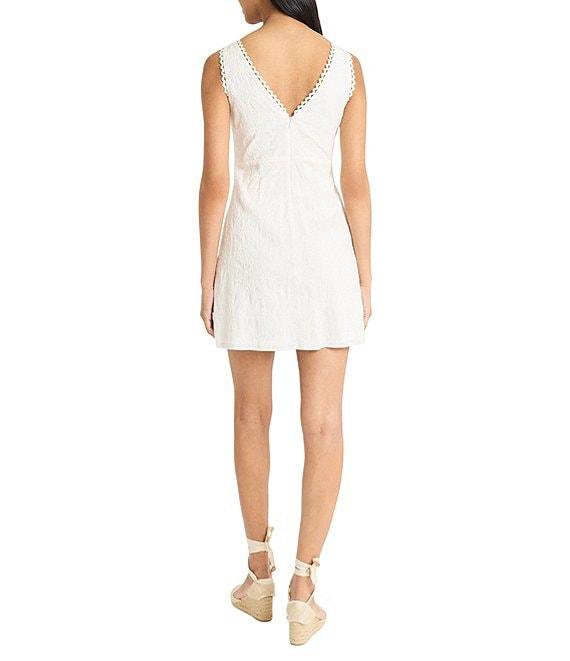 The Good Journey Texture Woven V-Neck Crochet Trim Sheath Mini Dress Product Image