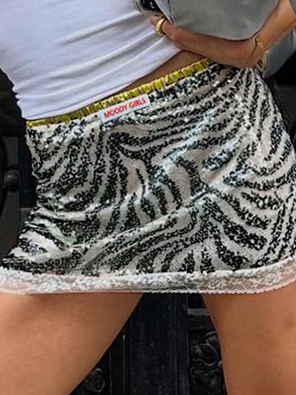 Low-Waist Embroidered Sequins Mini Skirt Product Image
