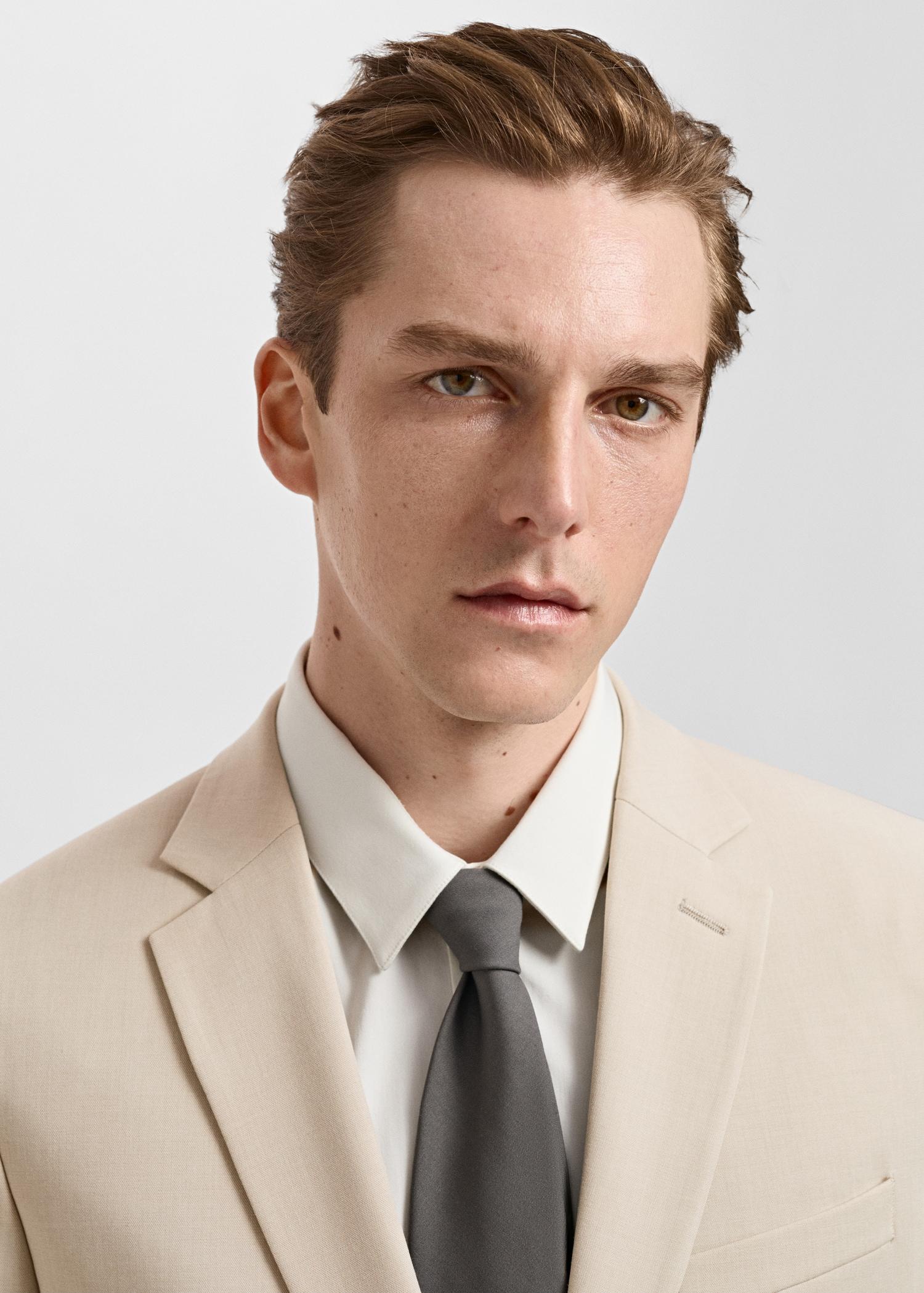 Super slim-fit suit jacket in stretch fabric - Men | MANGO USA Product Image