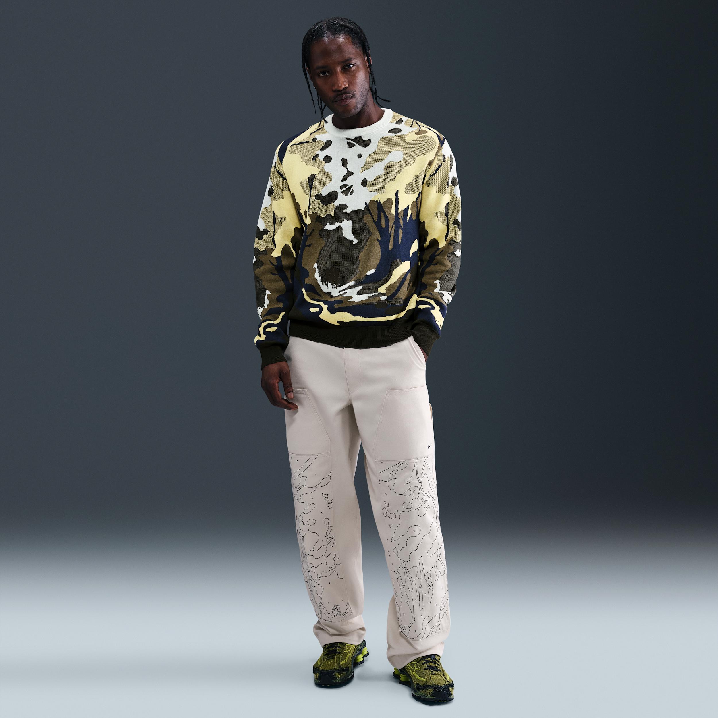 Nike Men's Life Wilderness Sweater Product Image