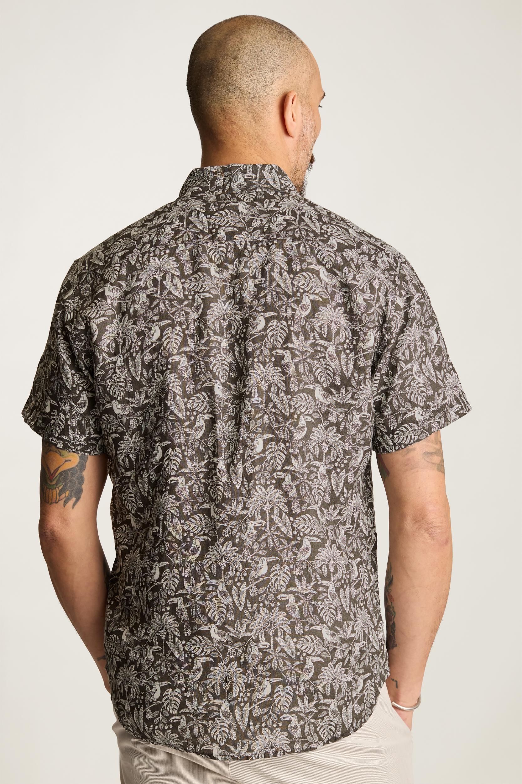 Riviera Linen Short Sleeve Shirt Product Image