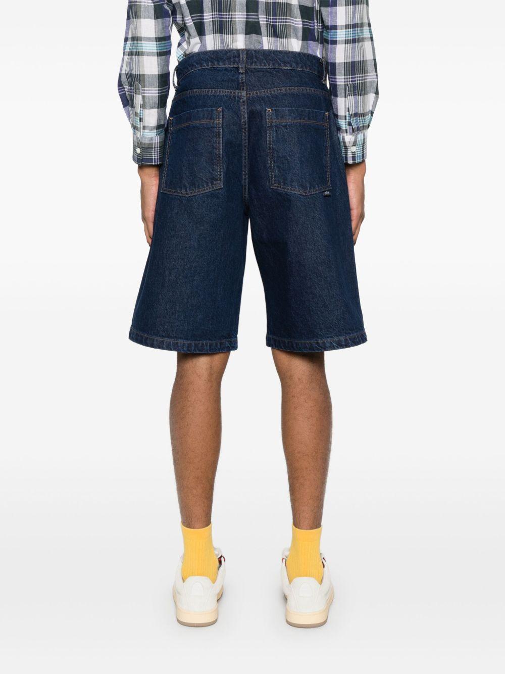 denim shorts Product Image