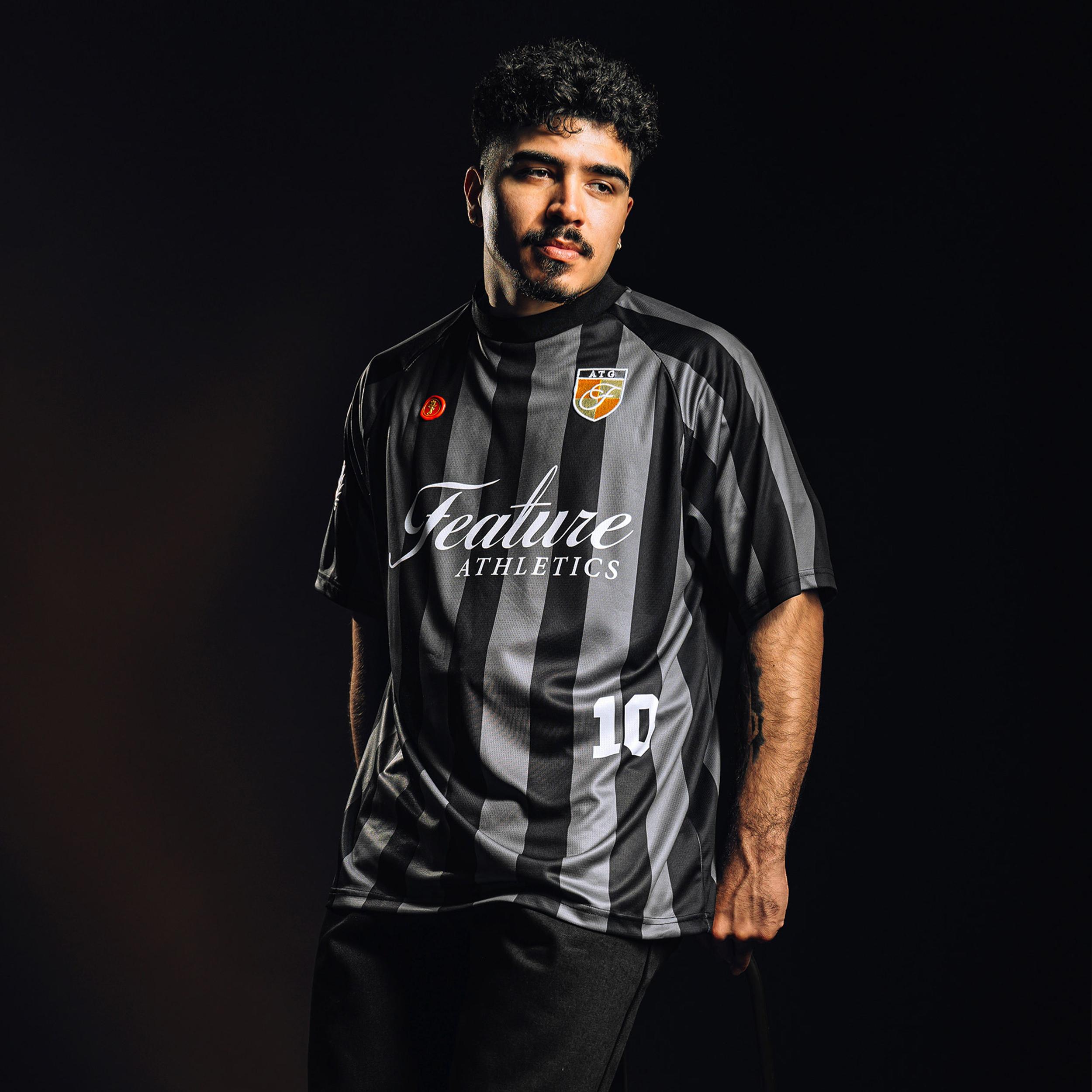 Pele Futbol Jersey - Black Male Product Image