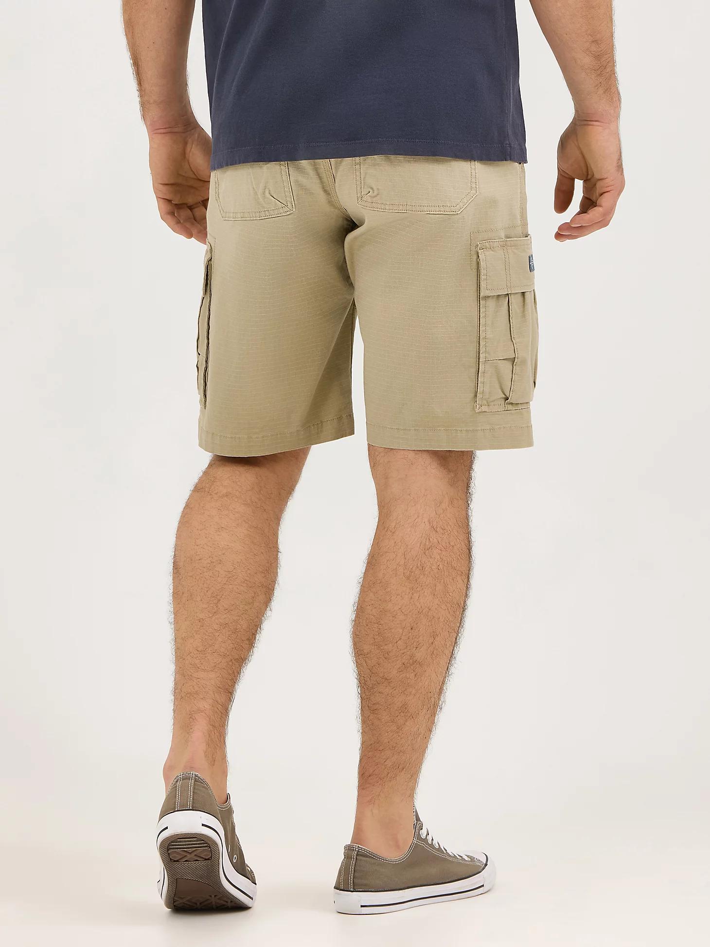 Men's Extreme Motion Carolina Ripstop Cargo Short | Men's Shorts | Lee® Product Image