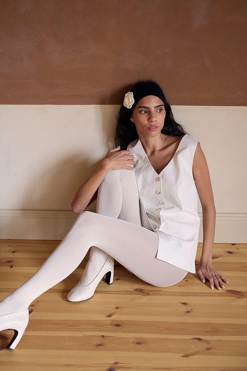 Linen Blend V Neck Vest Product Image