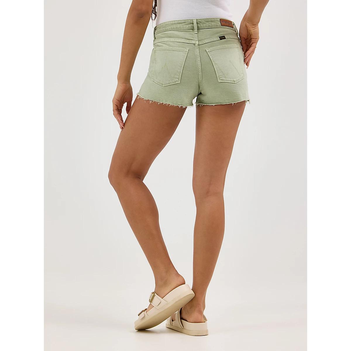 Women's Vintage Cut-Off Short | Women's SHORTS & SKIRTS | Wrangler® Product Image