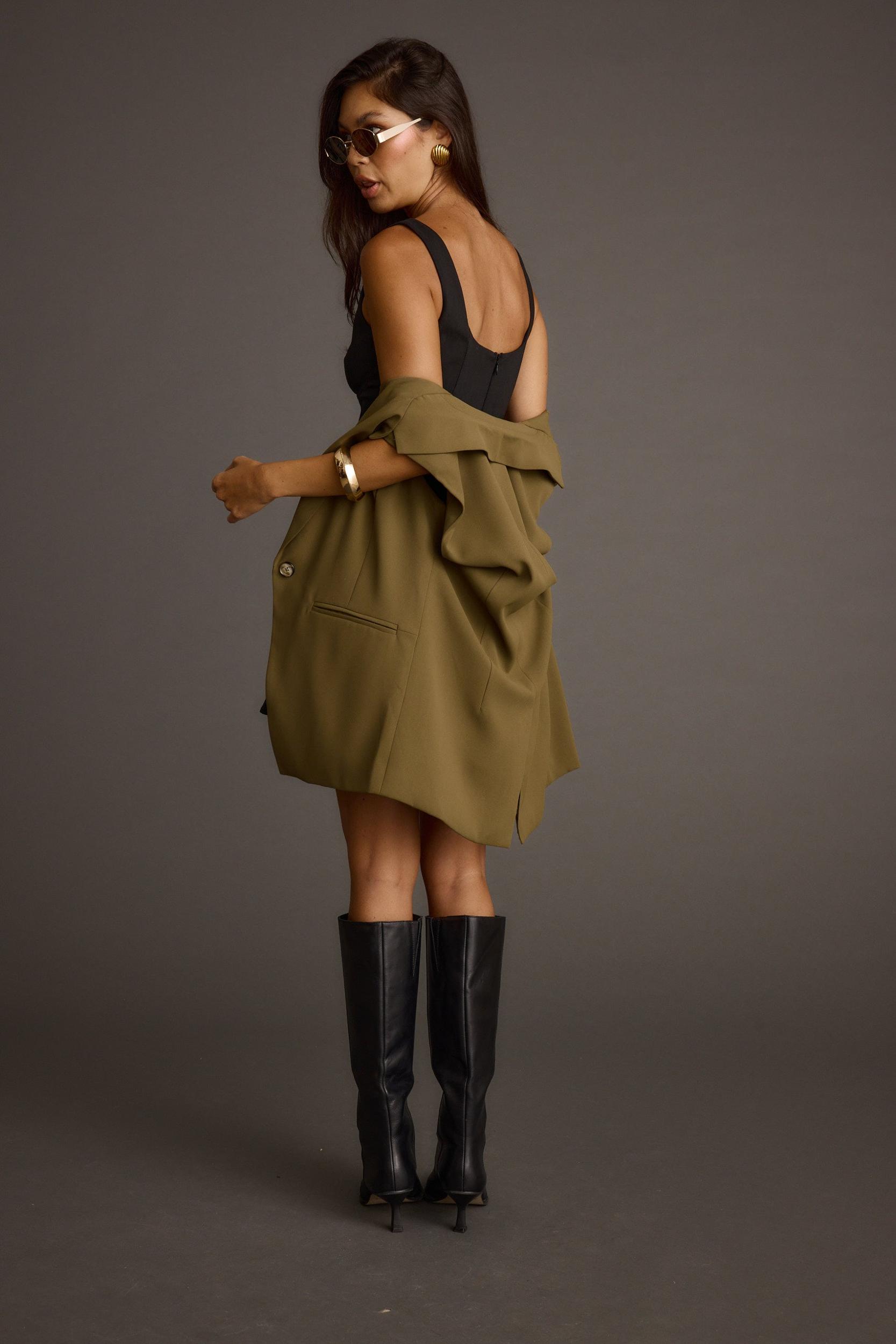 Marlowe Olive Sleeveless Blazer Product Image