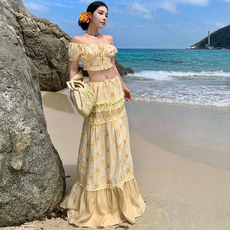 Set: Off-Shoulder Floral Print Shirred Crop Blouse + Low Rise Lace Trim Paneled Midi A-Line Skirt Product Image