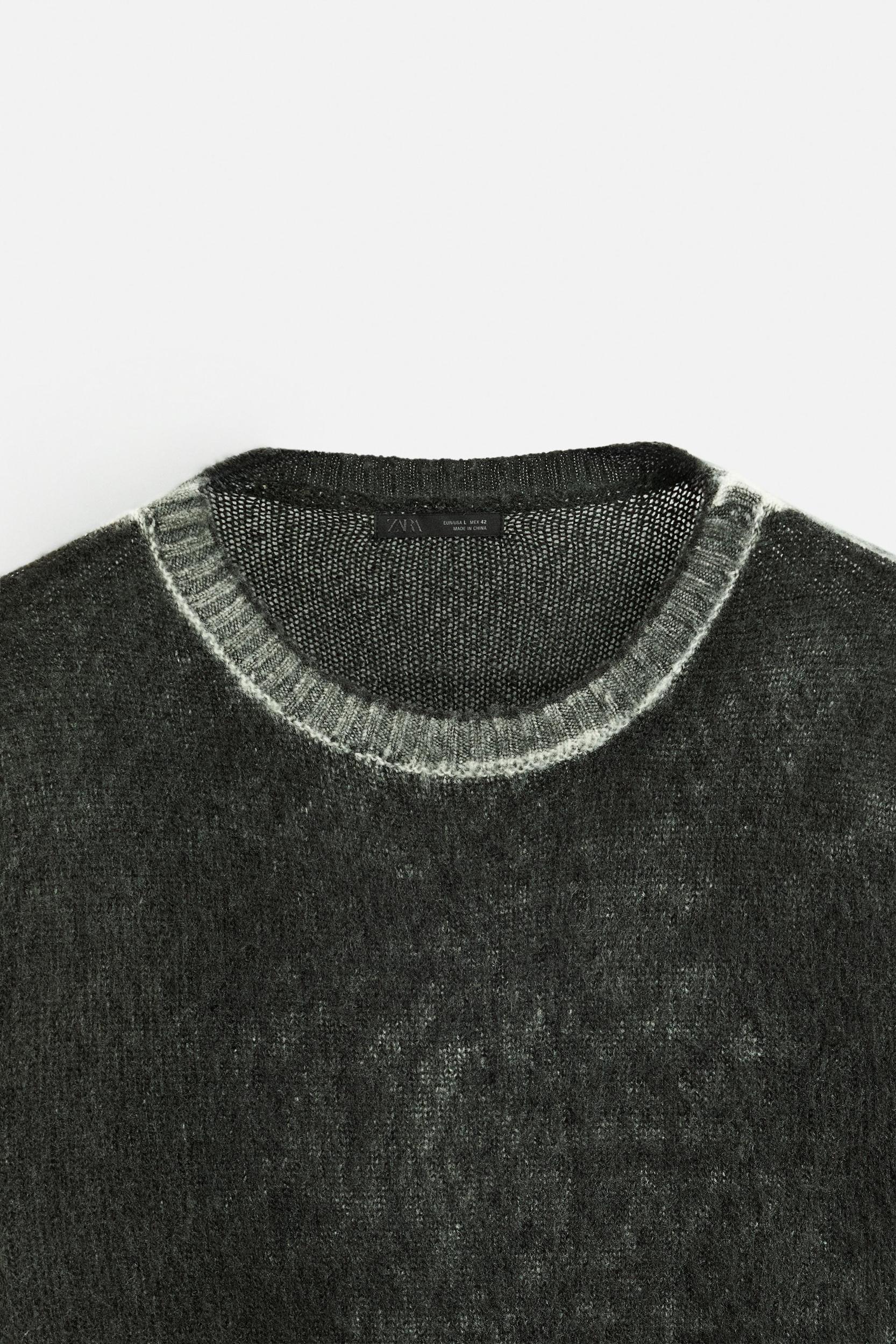 SPRAY PRINT SWEATER Product Image