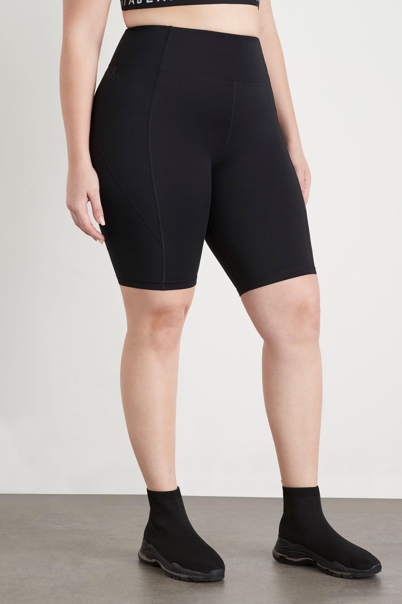 Long Bike Shorts 606 Product Image