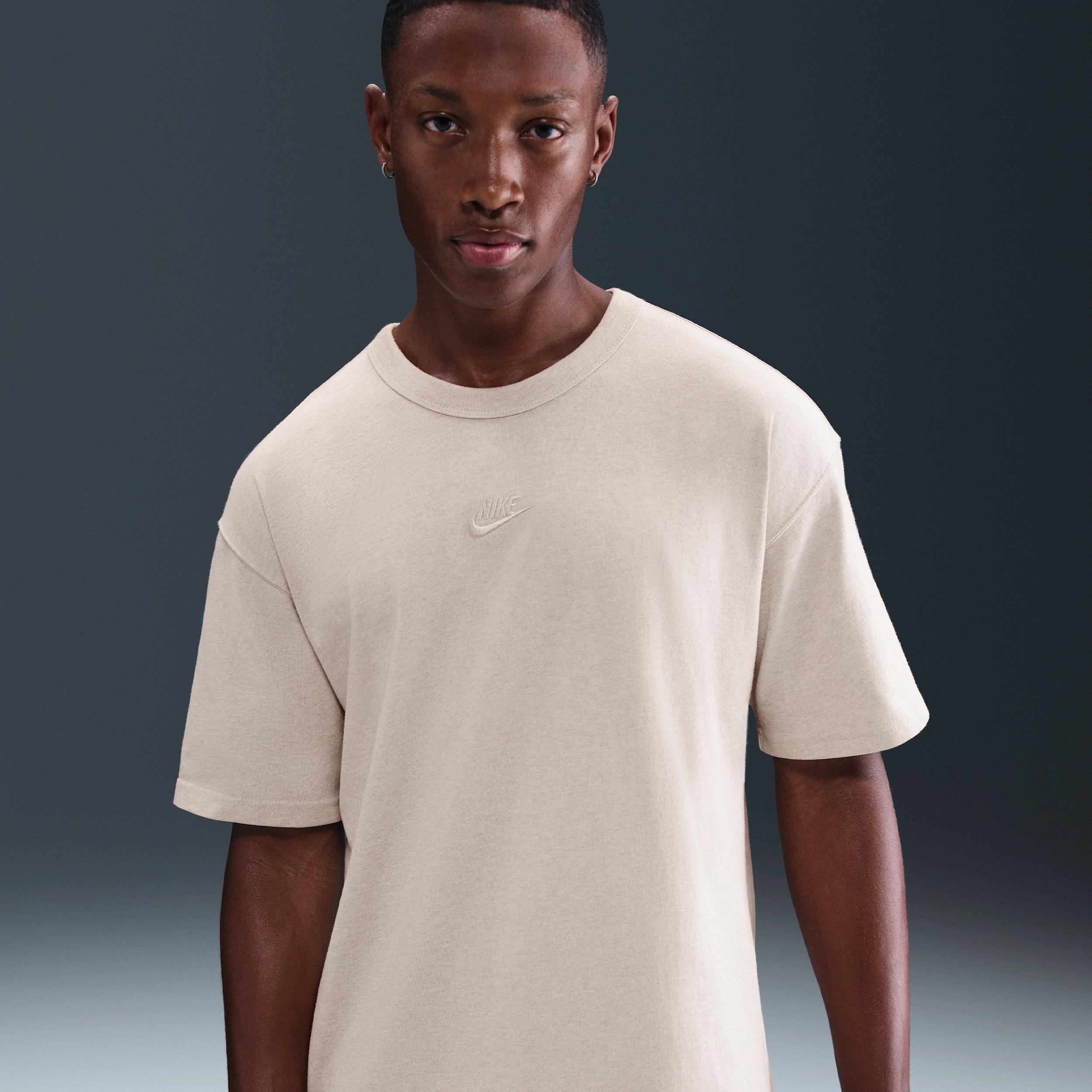 Mens Nike Sportswear Premium Essentials T-Shirt | DO7392-074 Product Image
